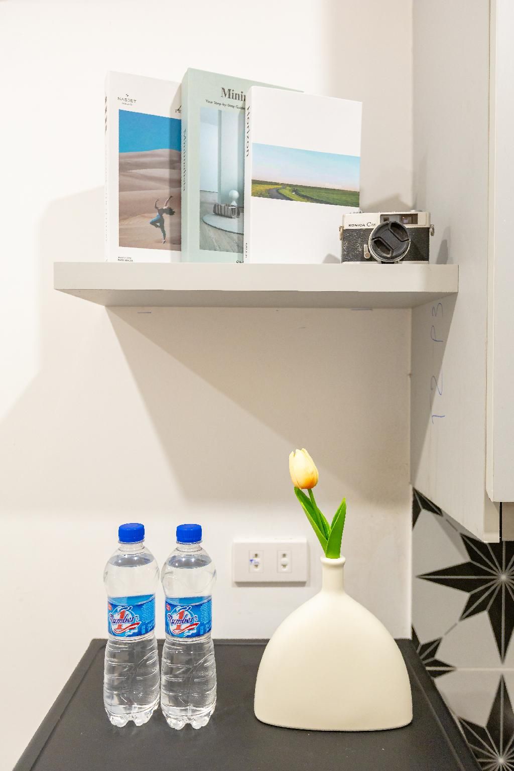 amenity (guest room)