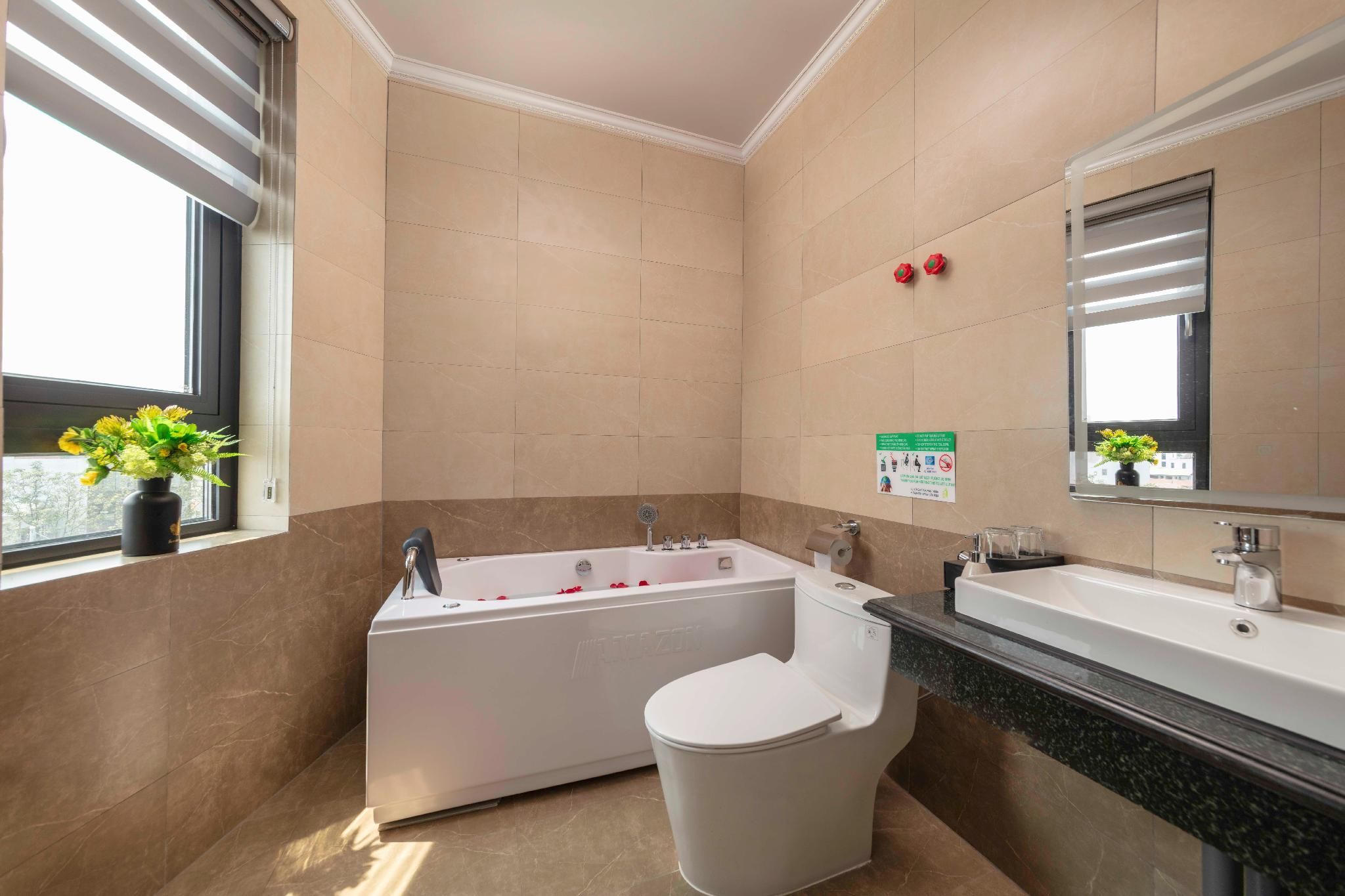 Deluxe Family Room with Balcony - Non-Smoking