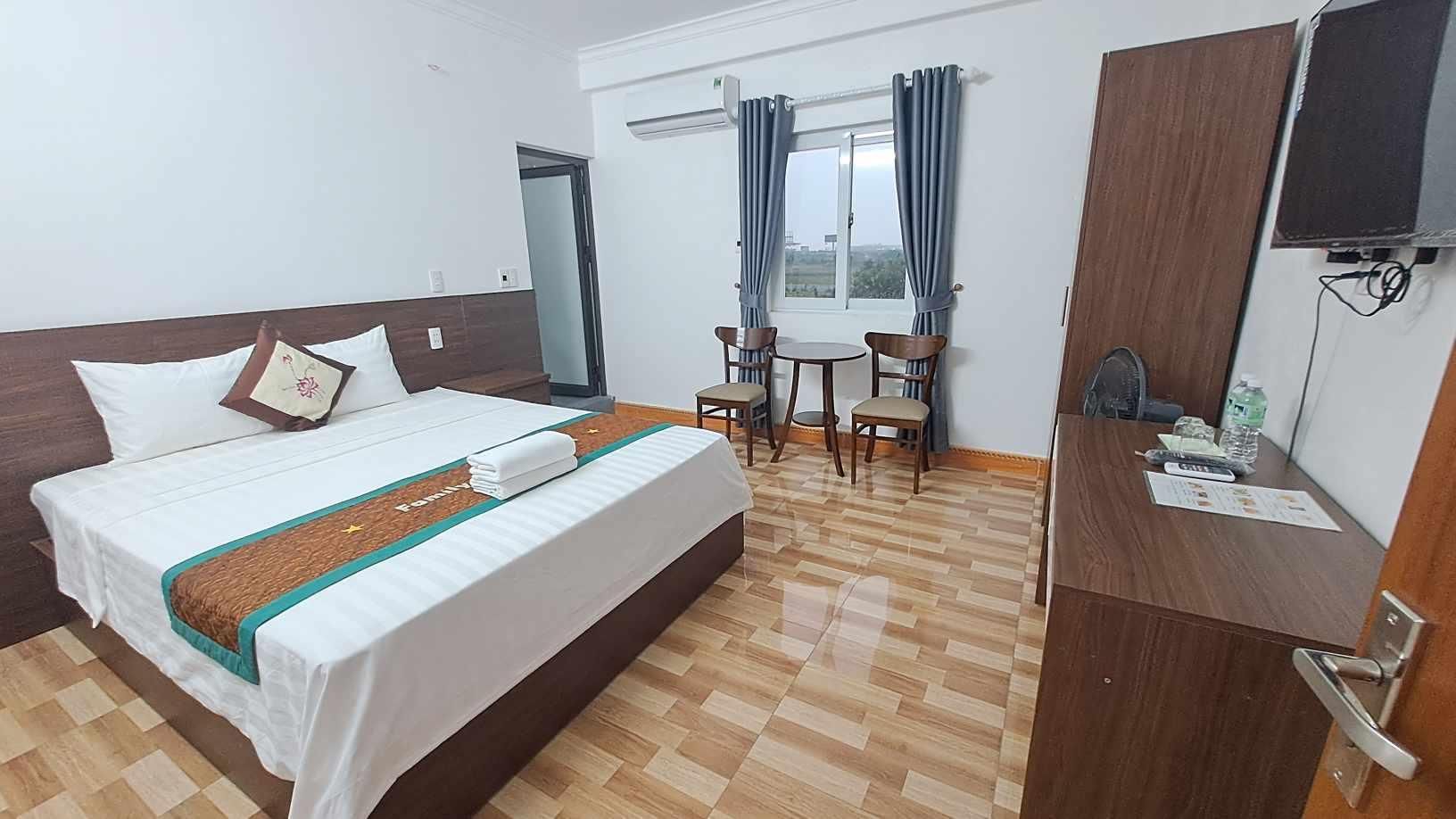 Double Room with Private Bath
