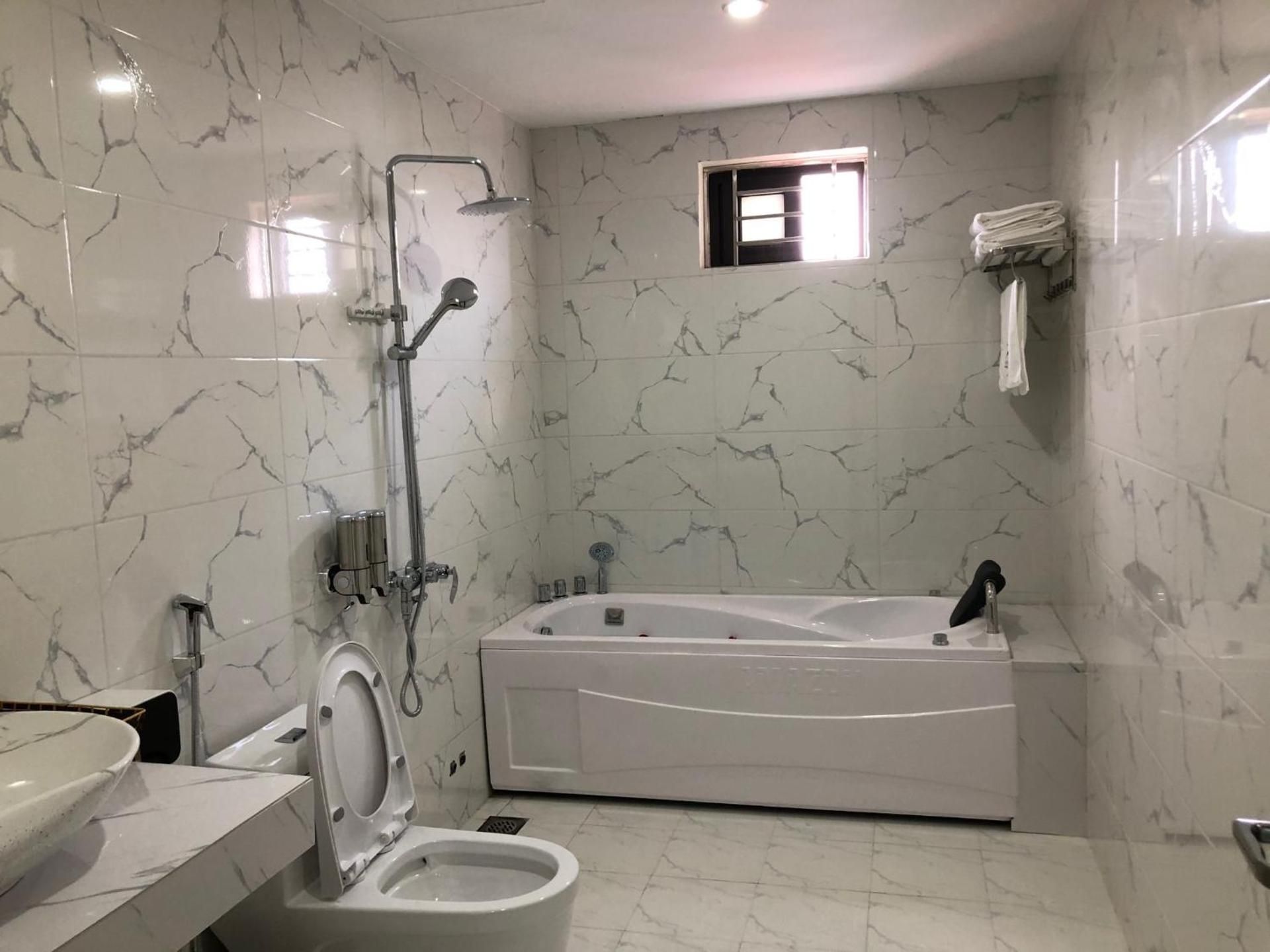 Deluxe Family Suite