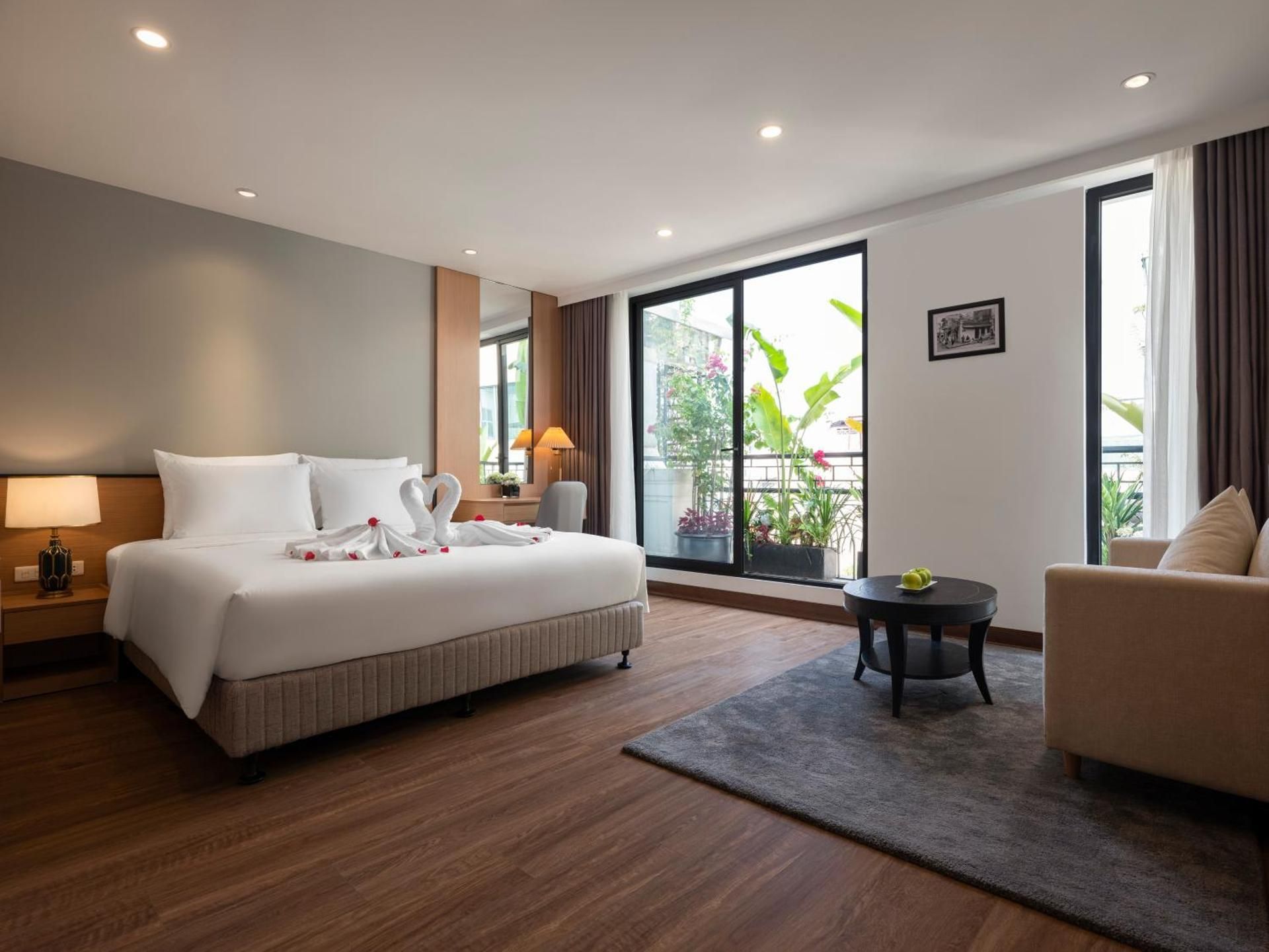 Junior Suite with Balcony