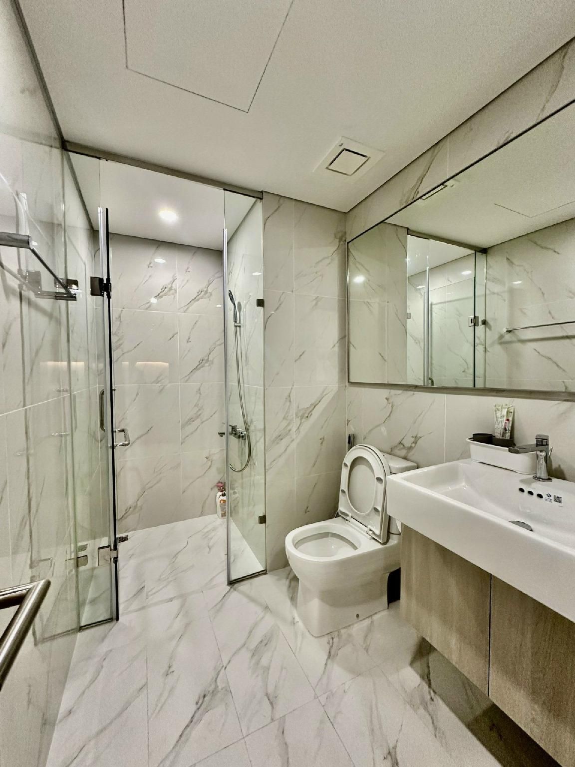 Vinhomes Smart City by Emily in Town One-Bedroom Apartment 2