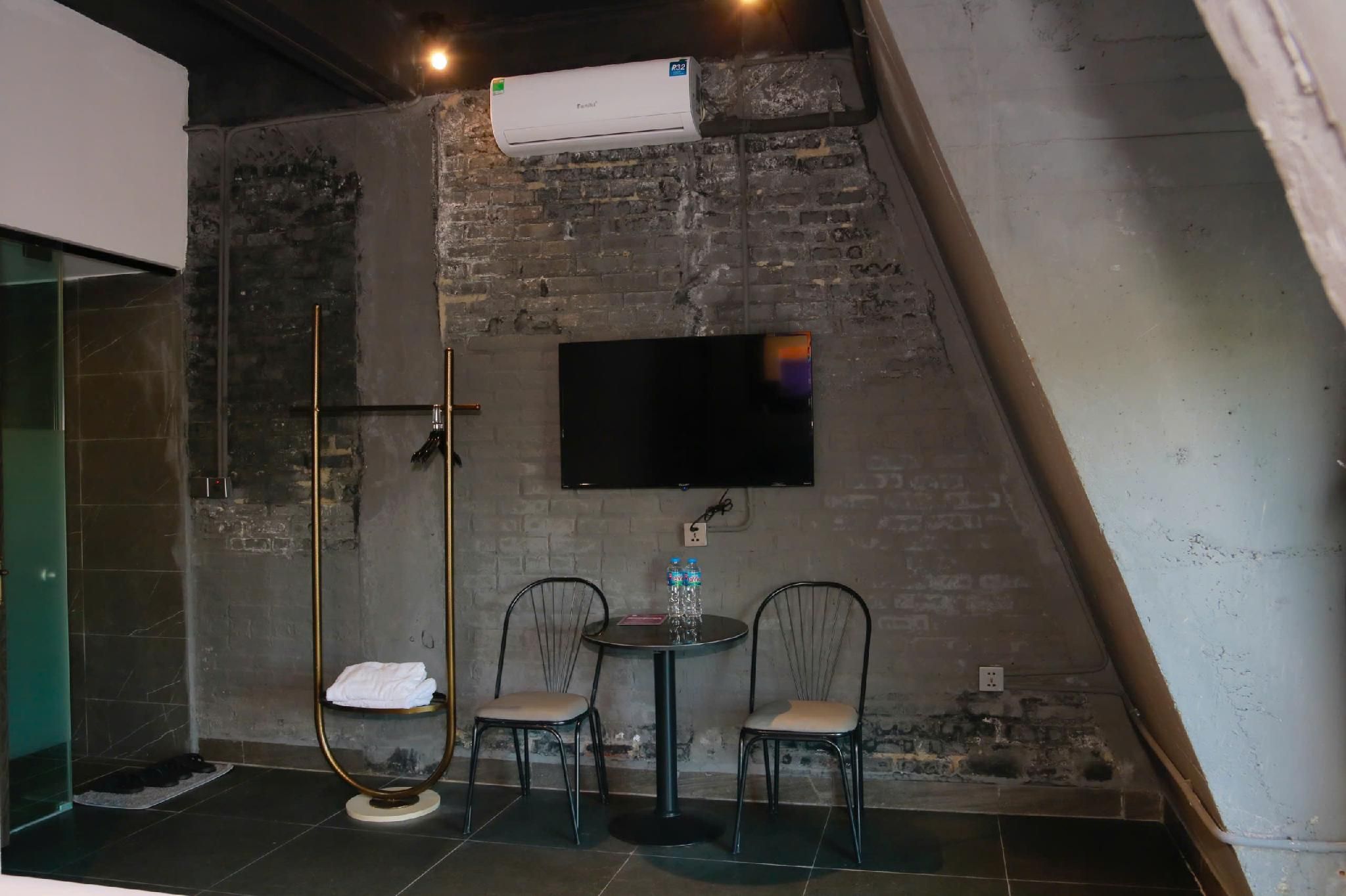 e9d669eef7b799a6c4e85f23b9198789