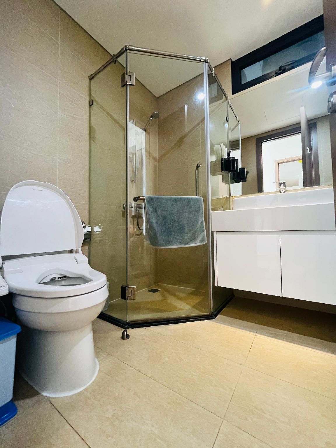 3 Bedroom Apartment AC