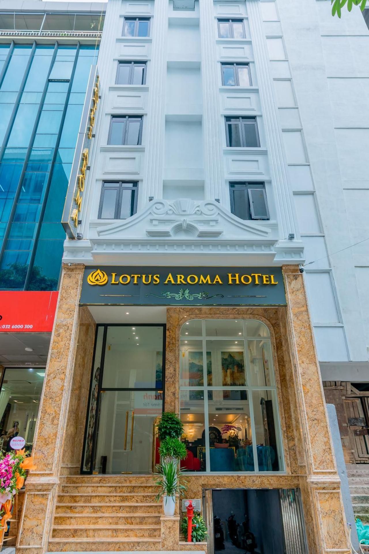 Lotus Aroma Hotel