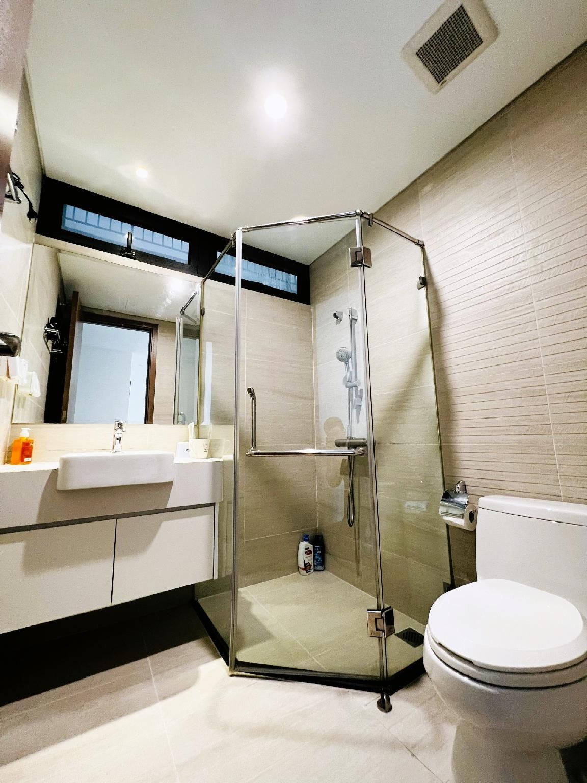 2-Bedroom Apartment - Non-Smoking