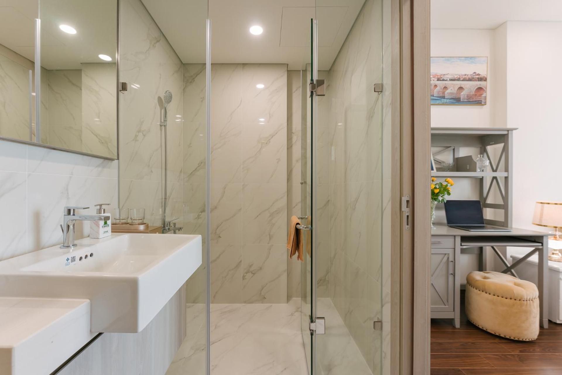 2-Bedroom Apartment