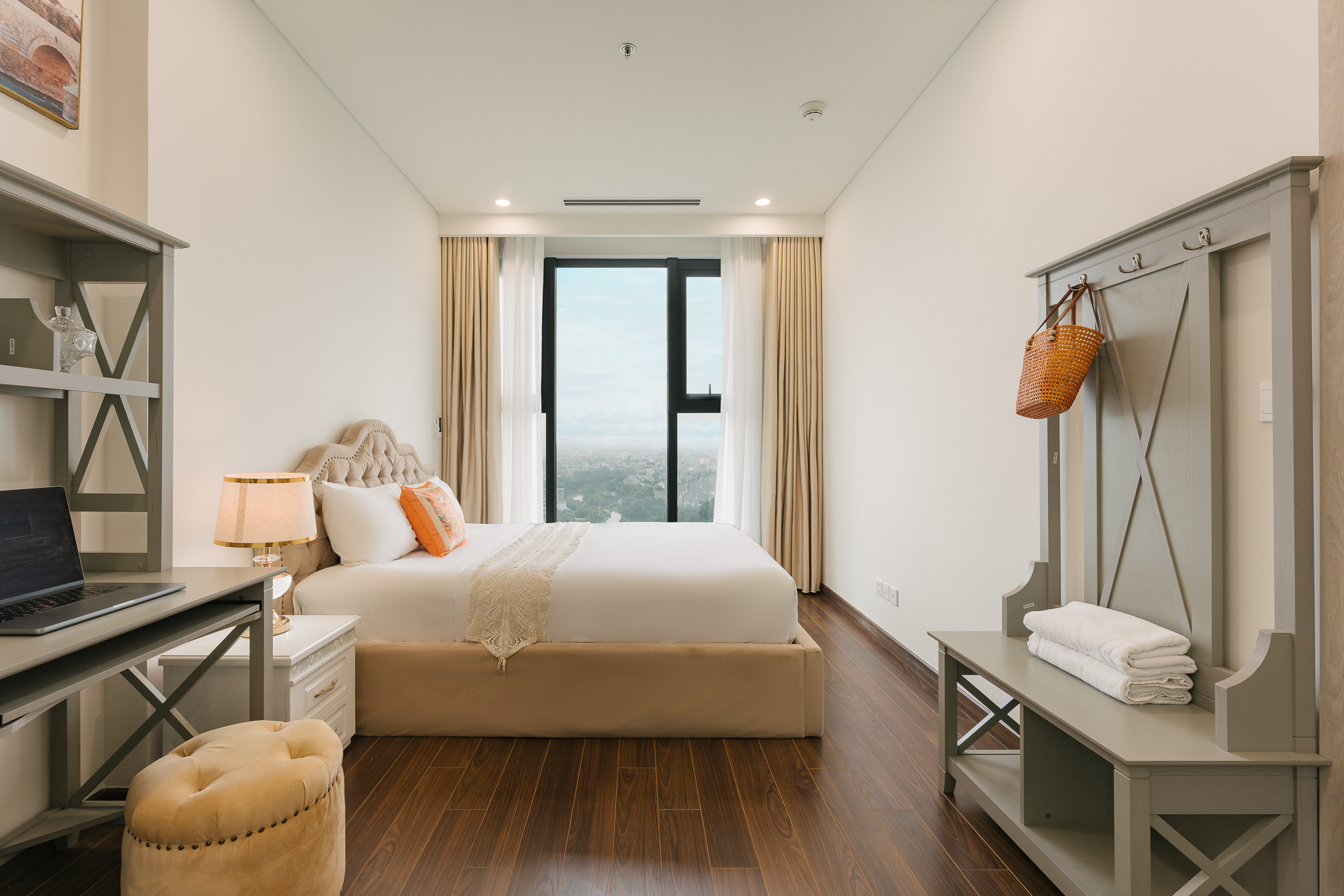 2-Bedroom Unit