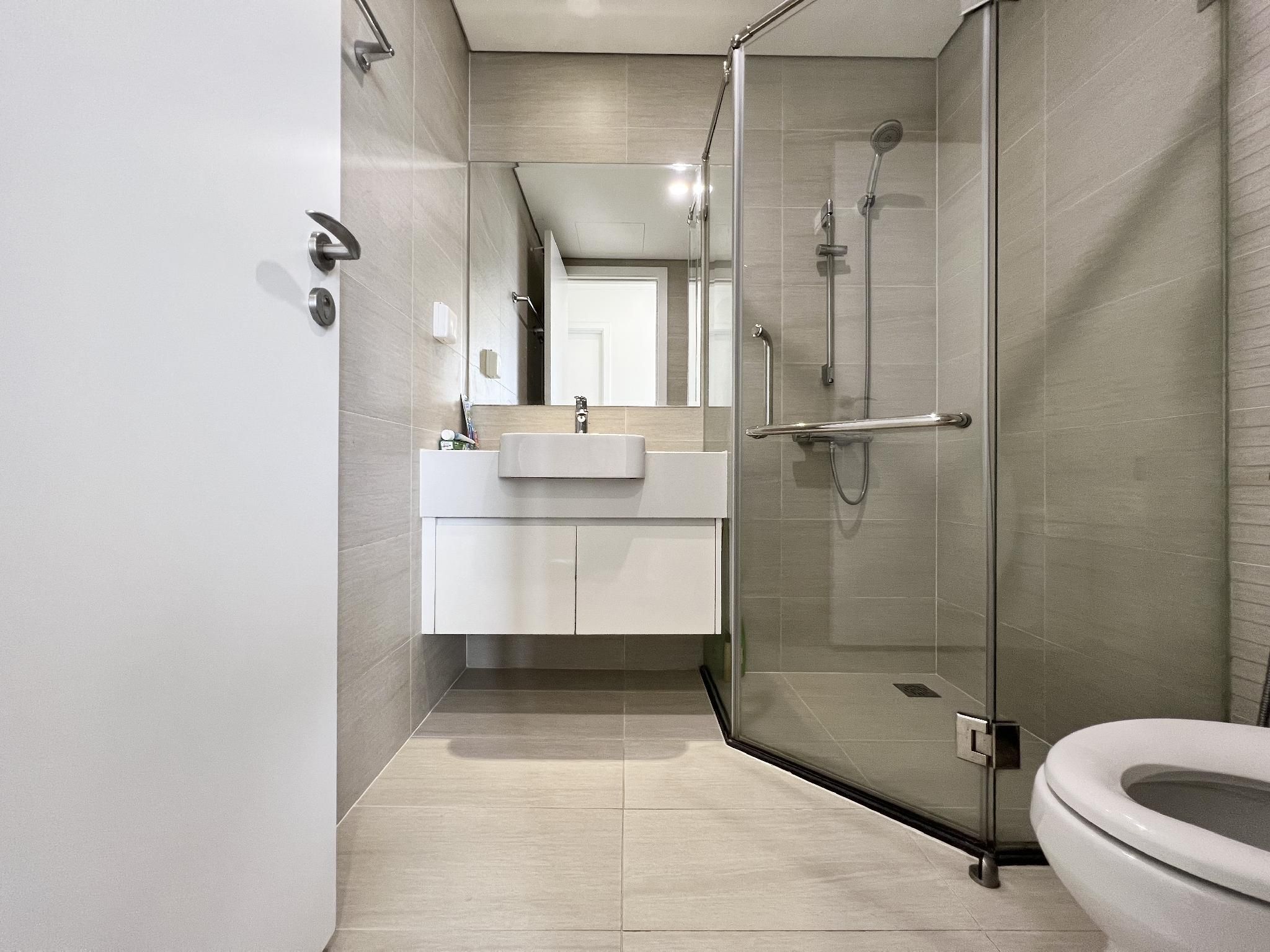 1-Bedroom Apartment