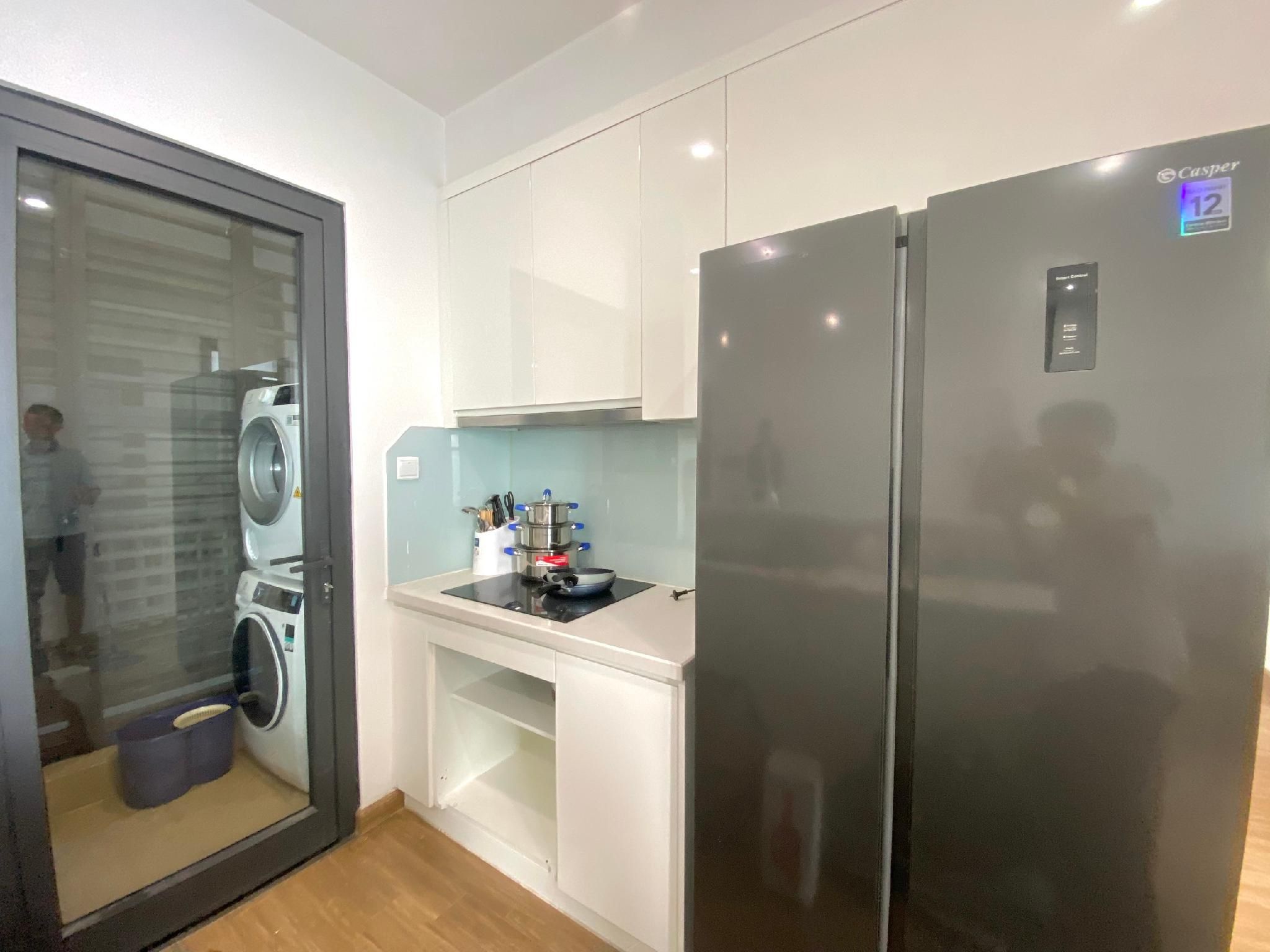 3-Bedroom City View Apartment