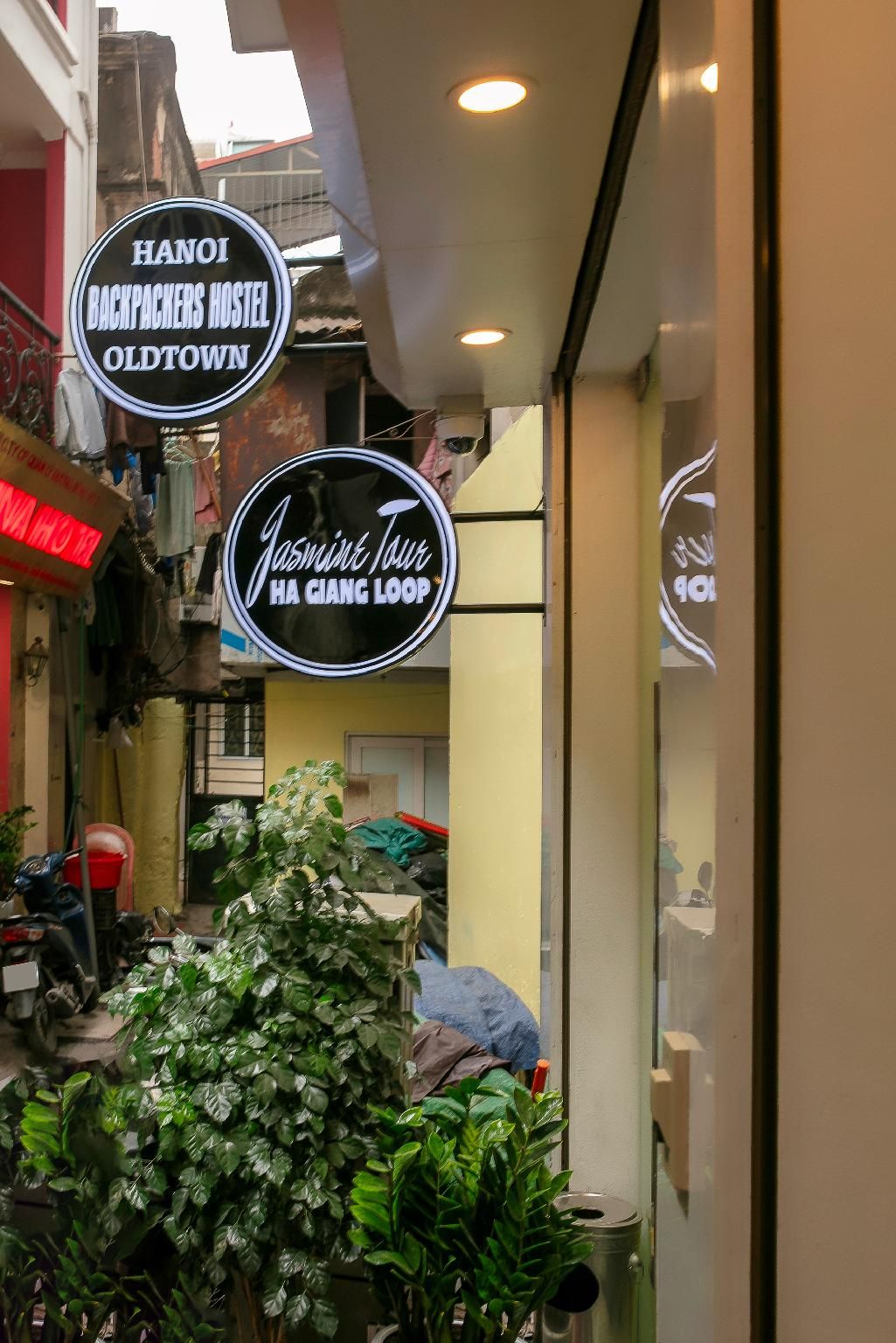 de437a8d315b7d44cb01ba960256e8d5