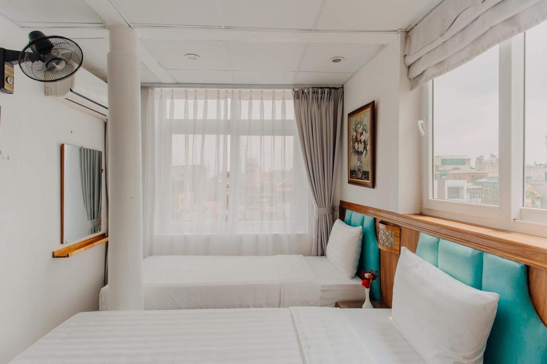 Deluxe View Room