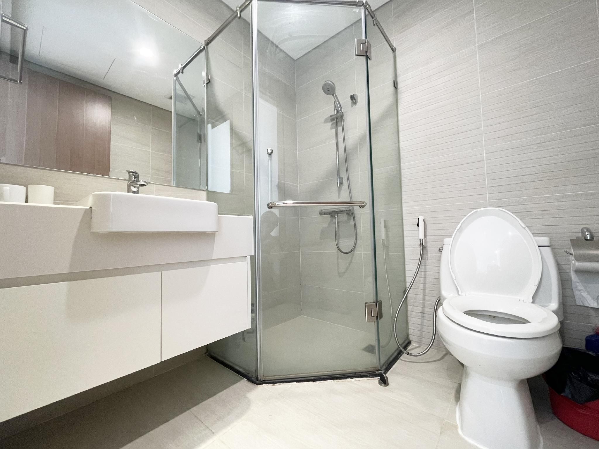 2-Bedroom Apartment
