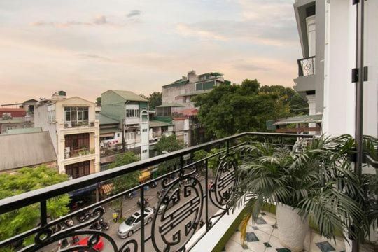 Hanoi Eastern gate hostel
