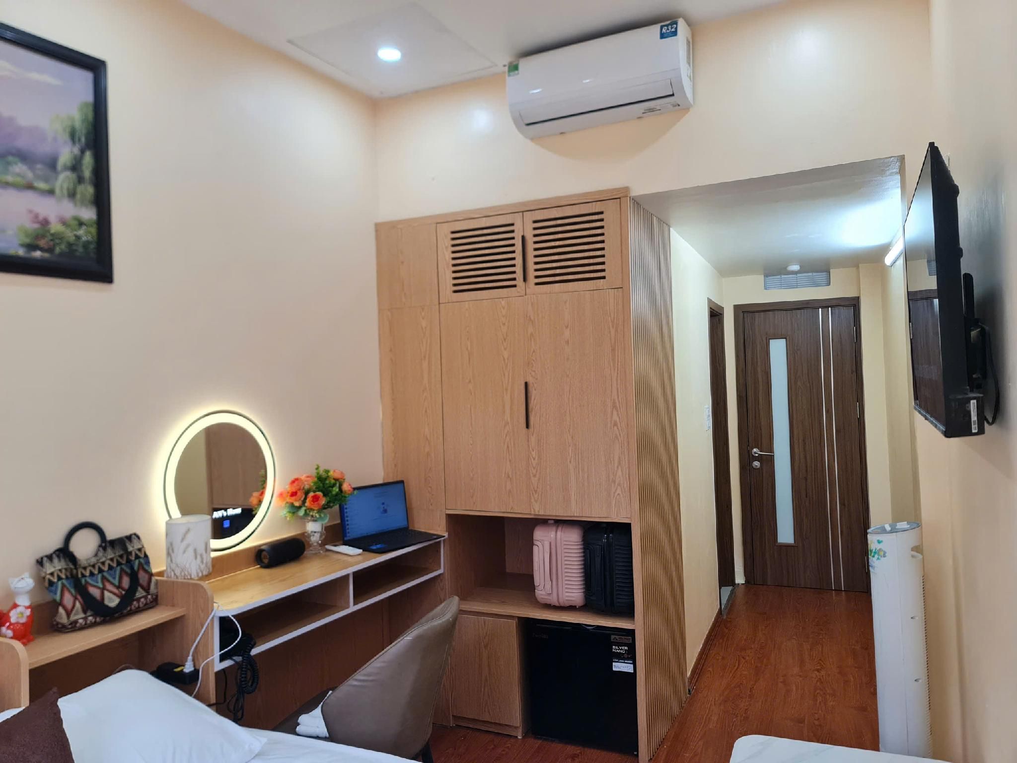 Corner Classic Suite
