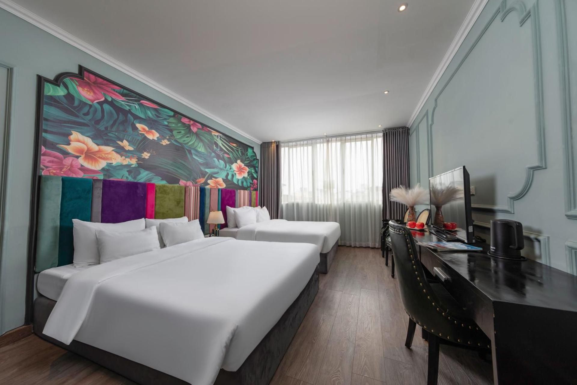Deluxe Family Room