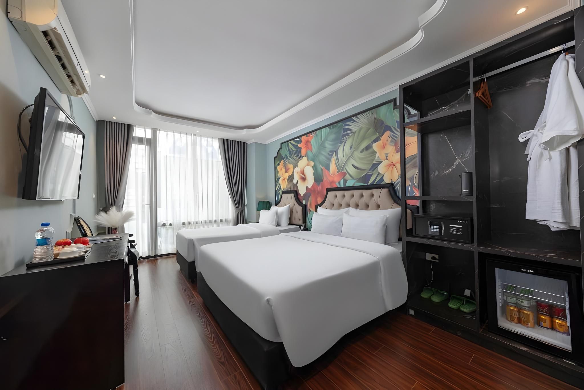 Family Suite with Balcony