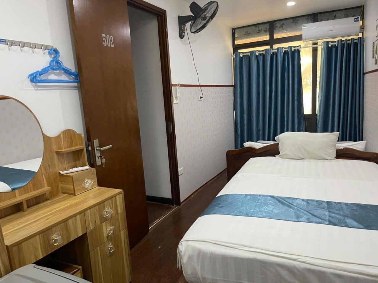 Triple Room with View