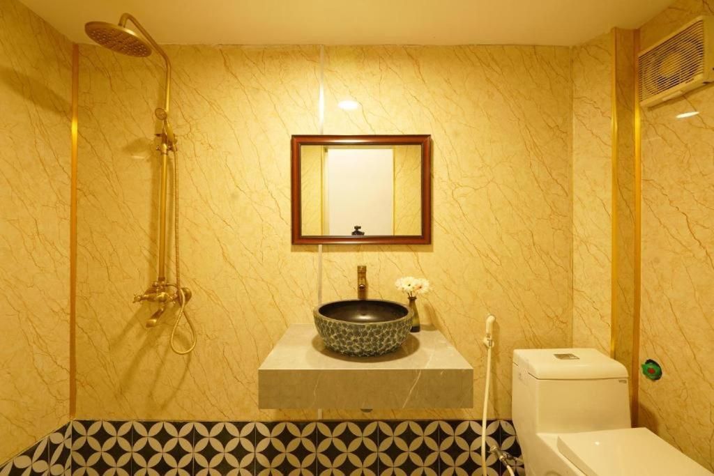Basic Triple Room