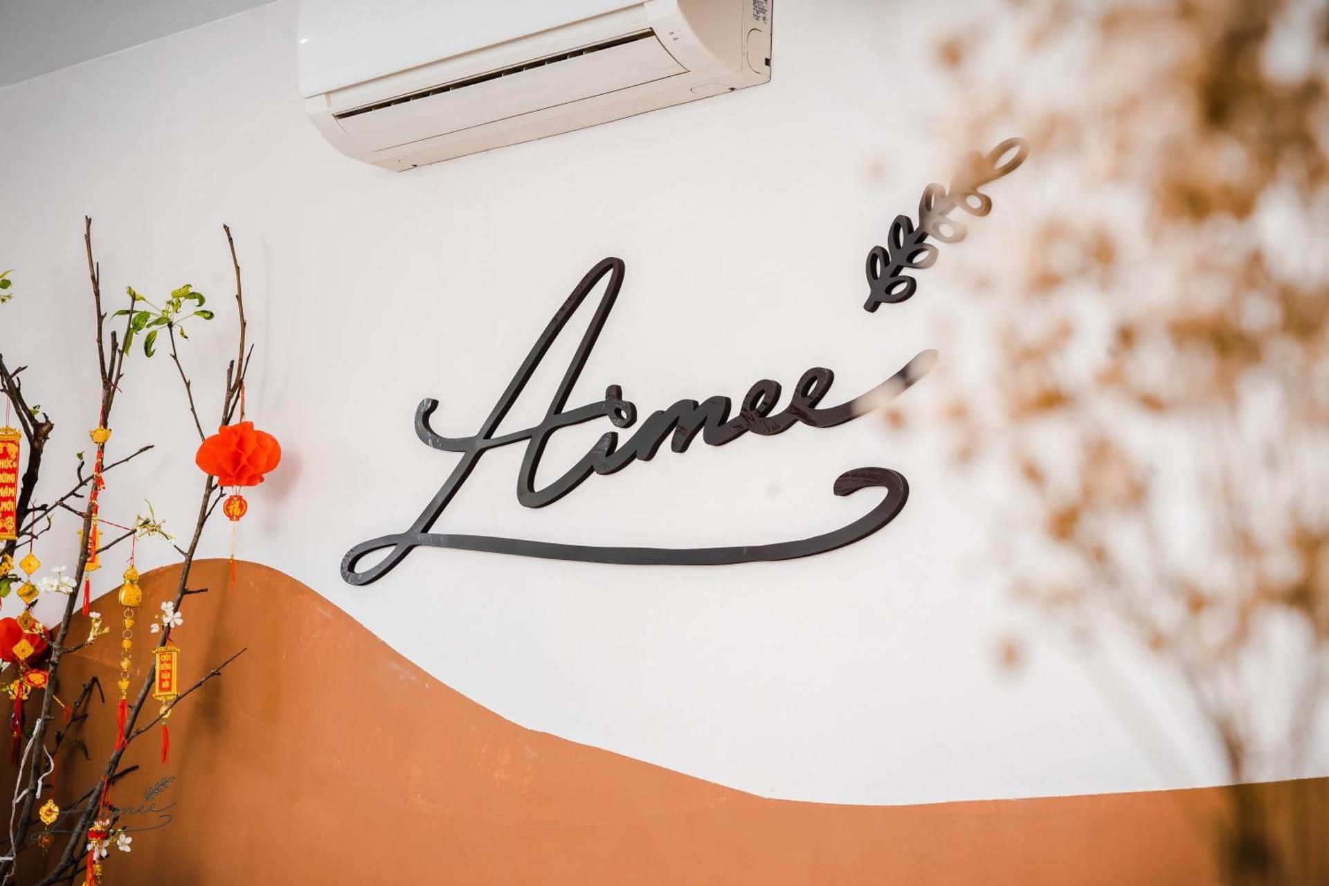 Aimee House - Trích Sài