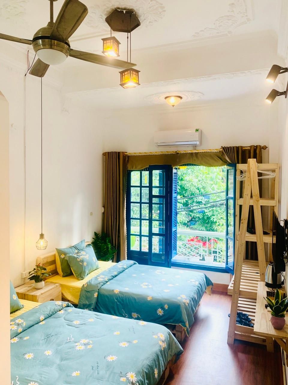 Triple Room with Balcony