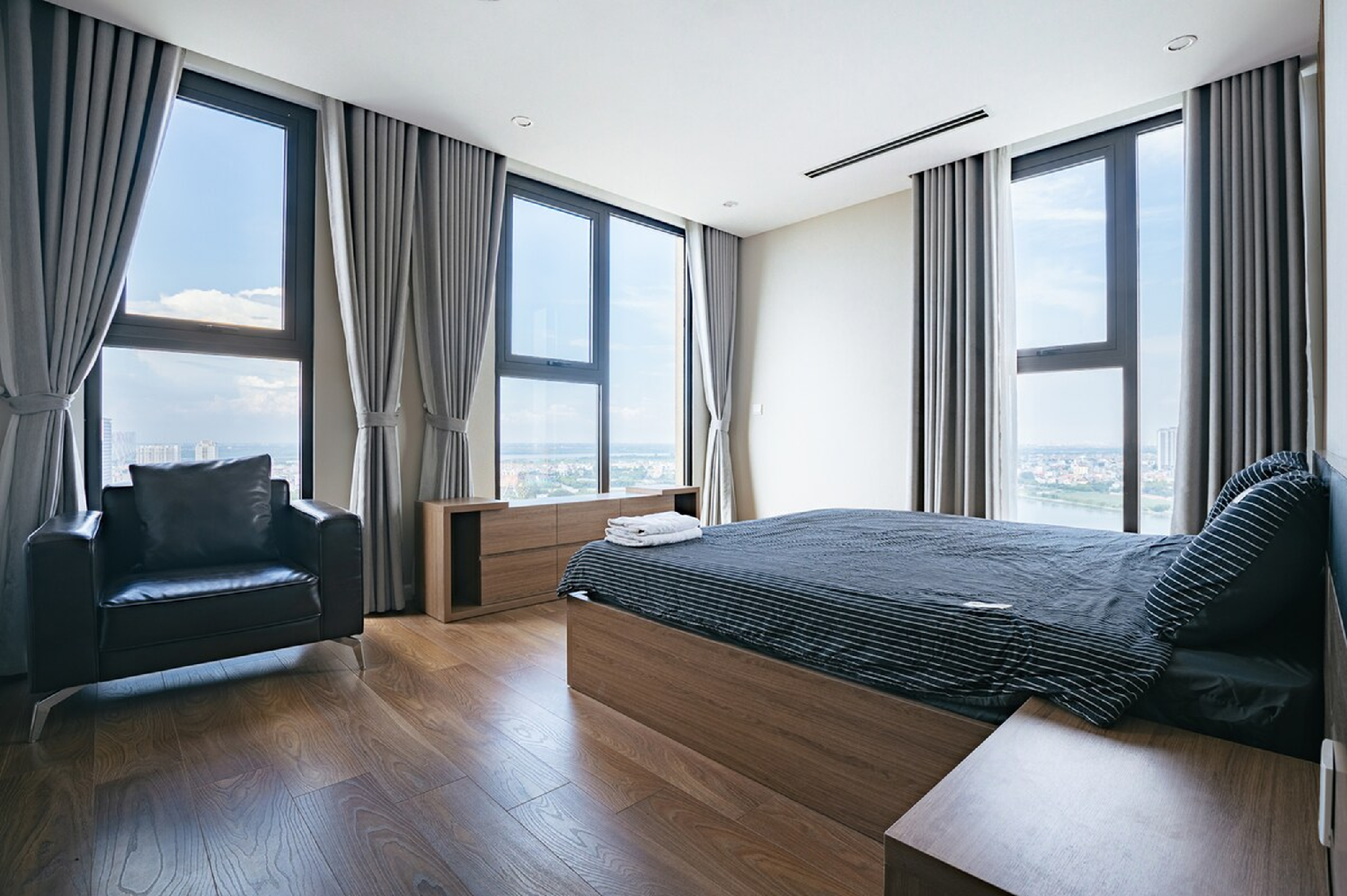 Three Bedroom Apartment