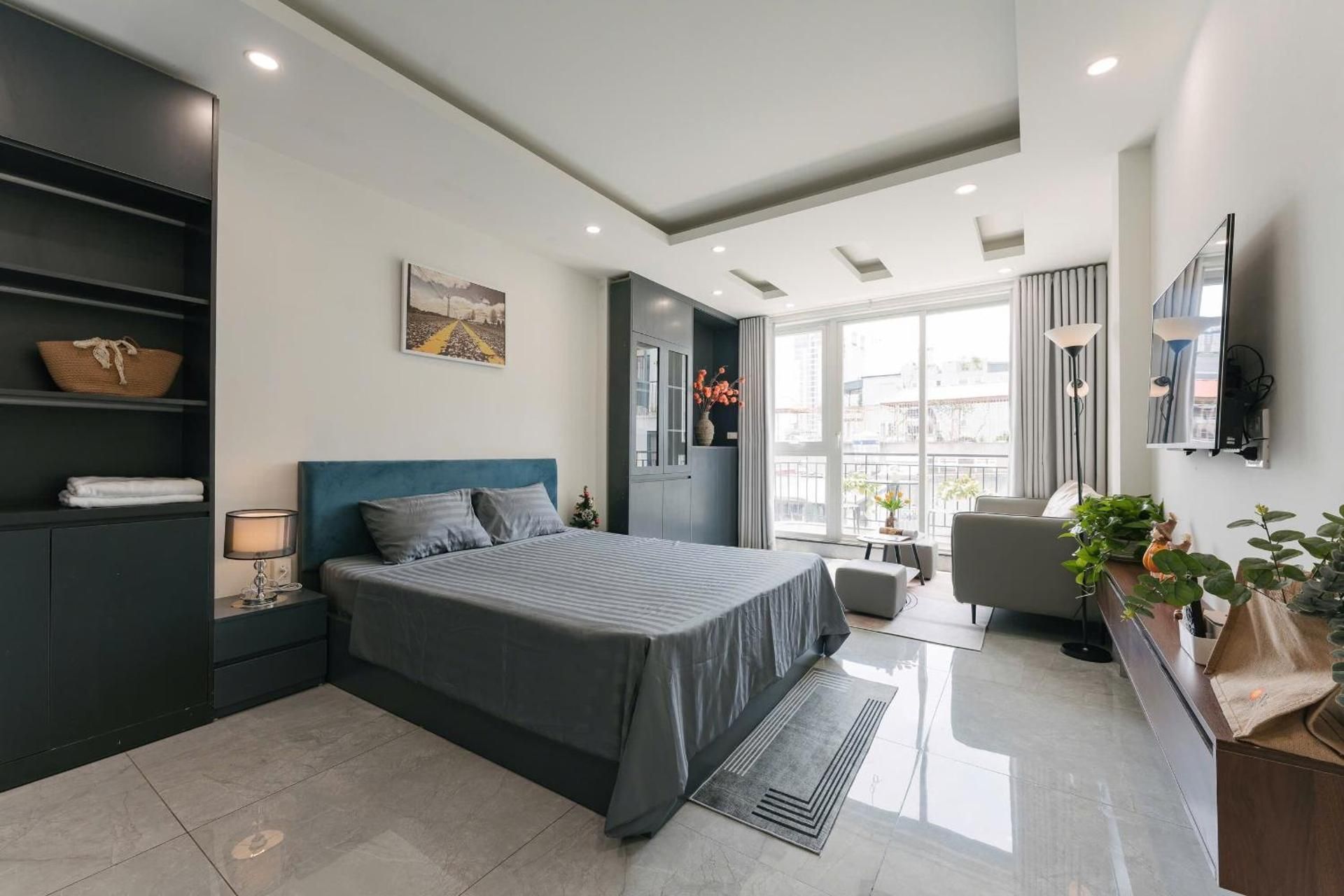 Apartment with Terrace