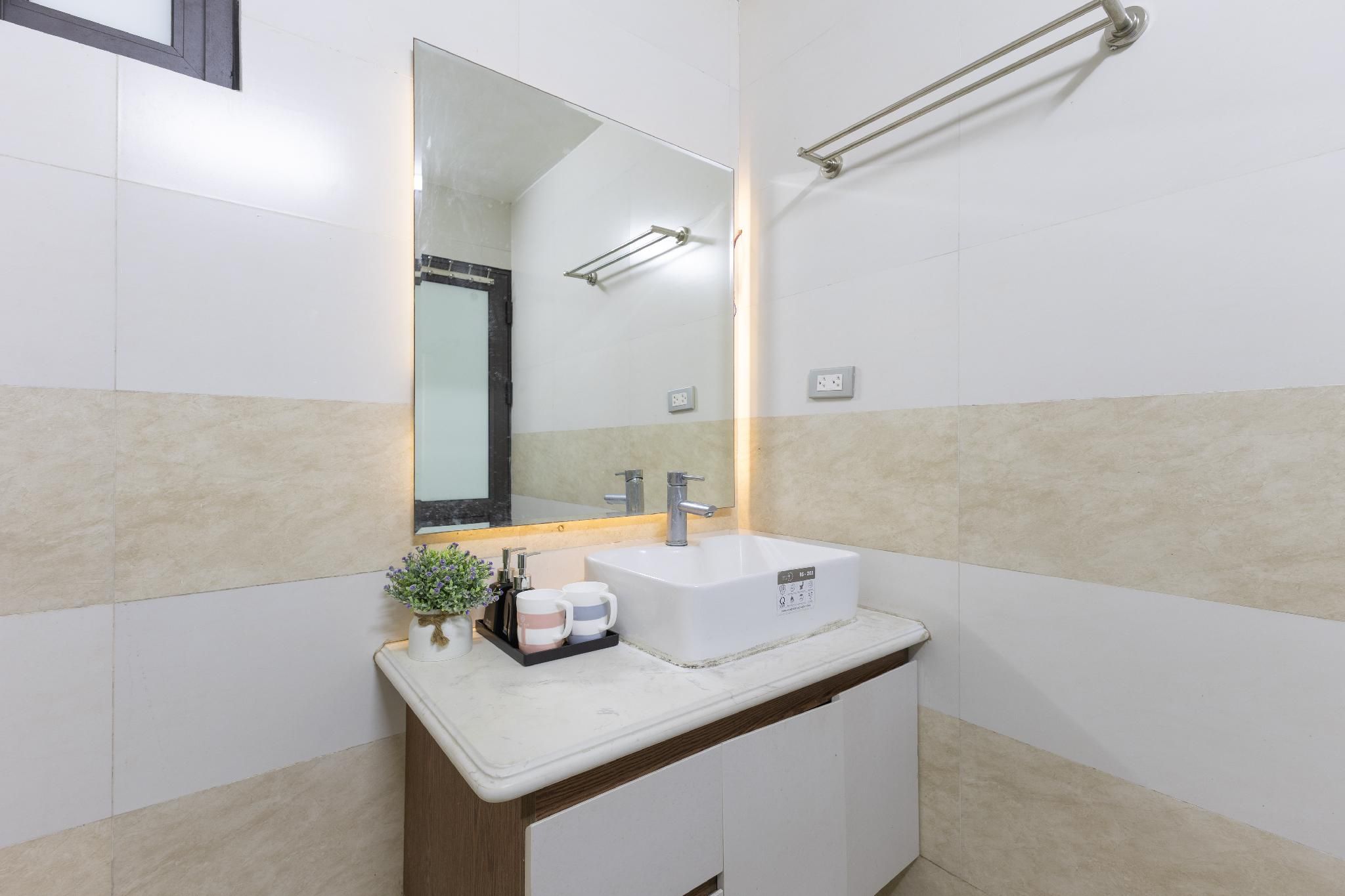 Studio Apartment with Patio