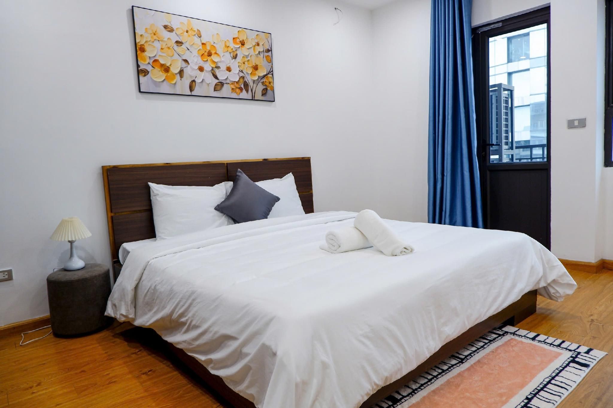1-Bedroom Apartment 1 with Balcony