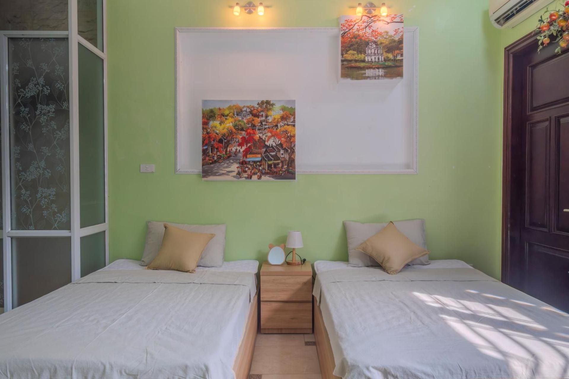 Queen Room with Balcony