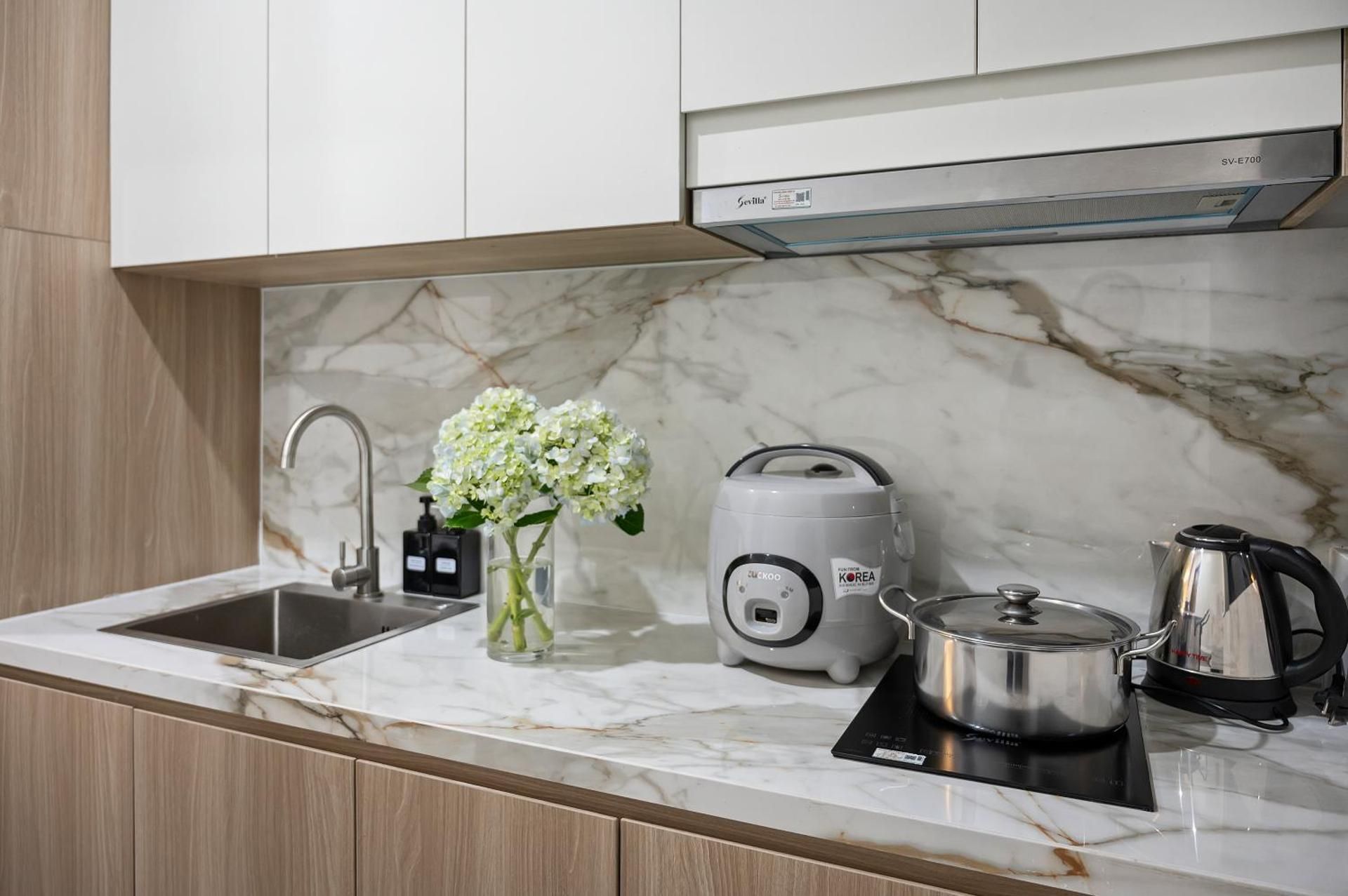 Two-Bedroom Apartment with City View