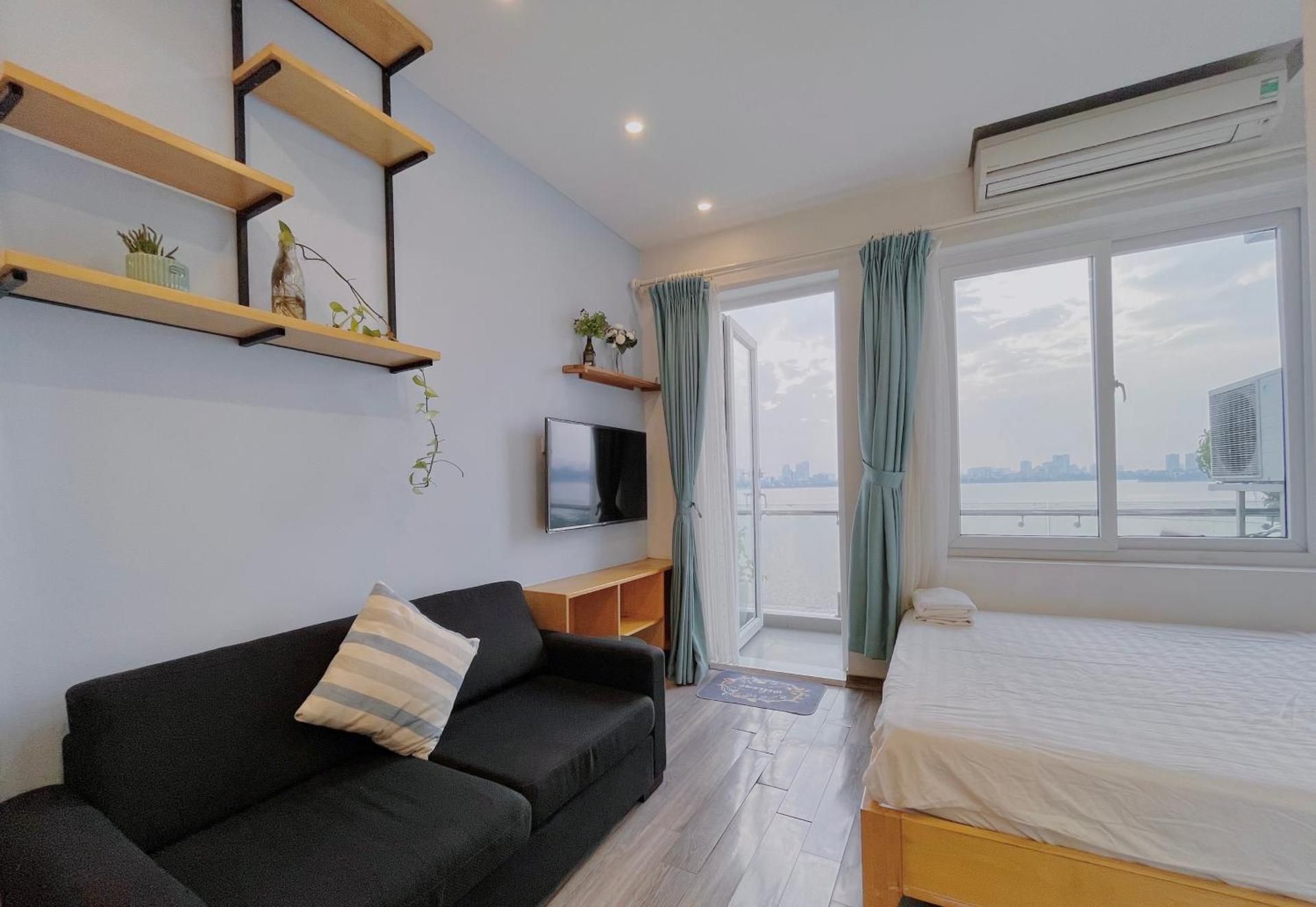 Studio Apartment with Sea View