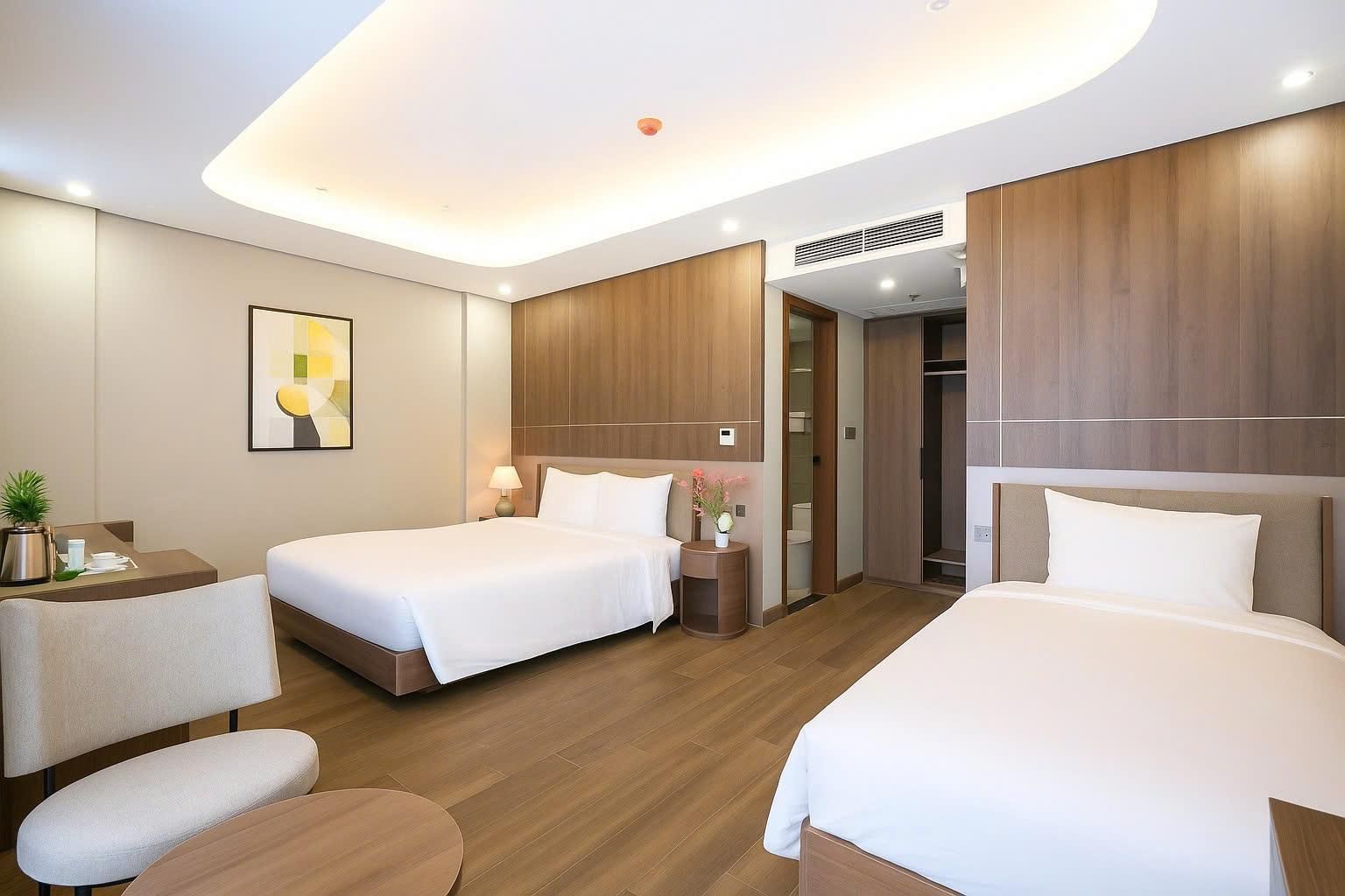 Triple Room - 1 Double Bed and 1 Single Bed
