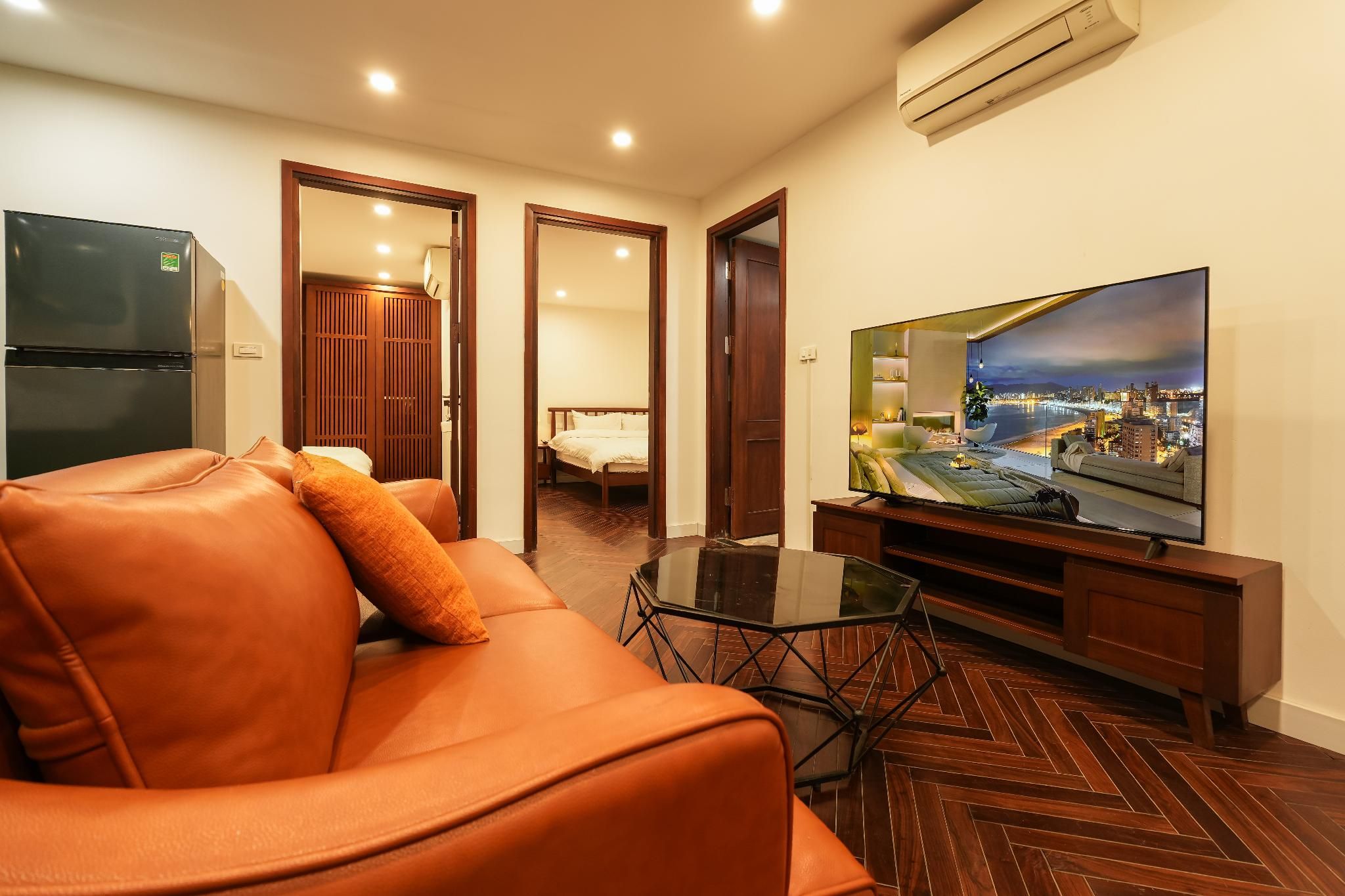 NINE HOUSING West Lake 136 Vu Mien Family 2 Bedroom with Free Wifi and Parking 2