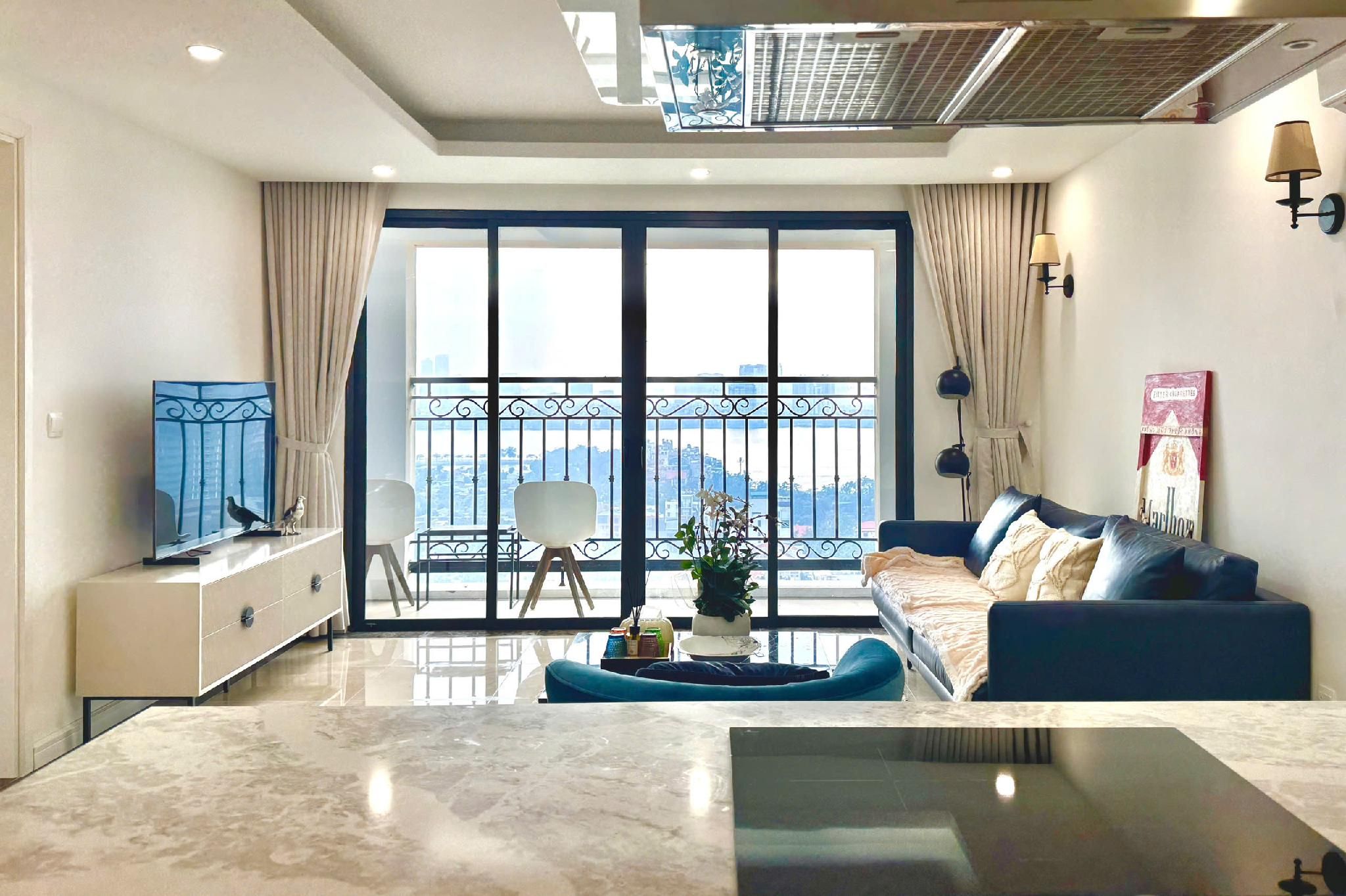 One Bedroom Apartment