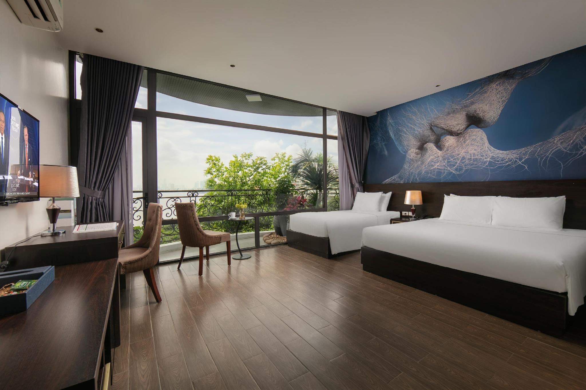 Family Suite - City View