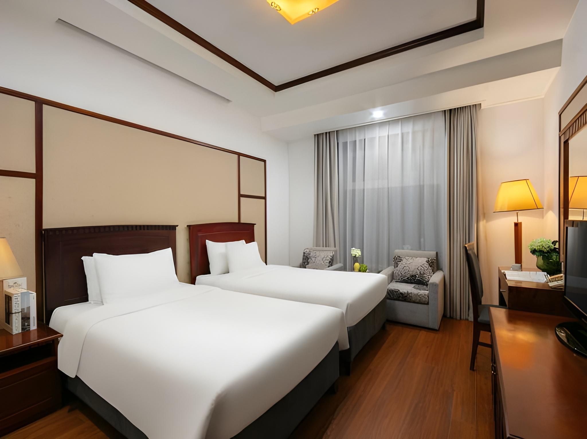 Deluxe Double or Twin Room