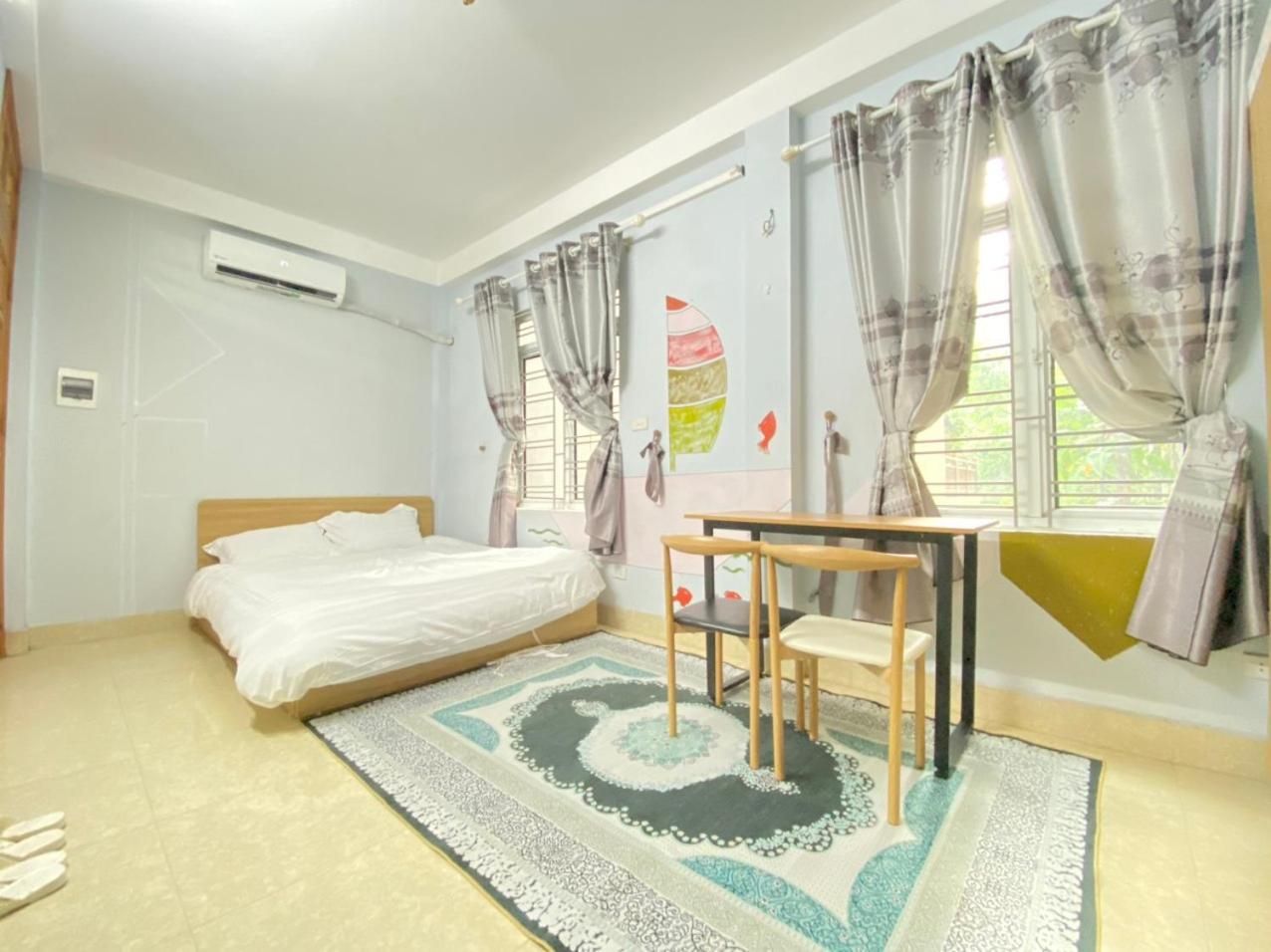 Apartment with Garden View