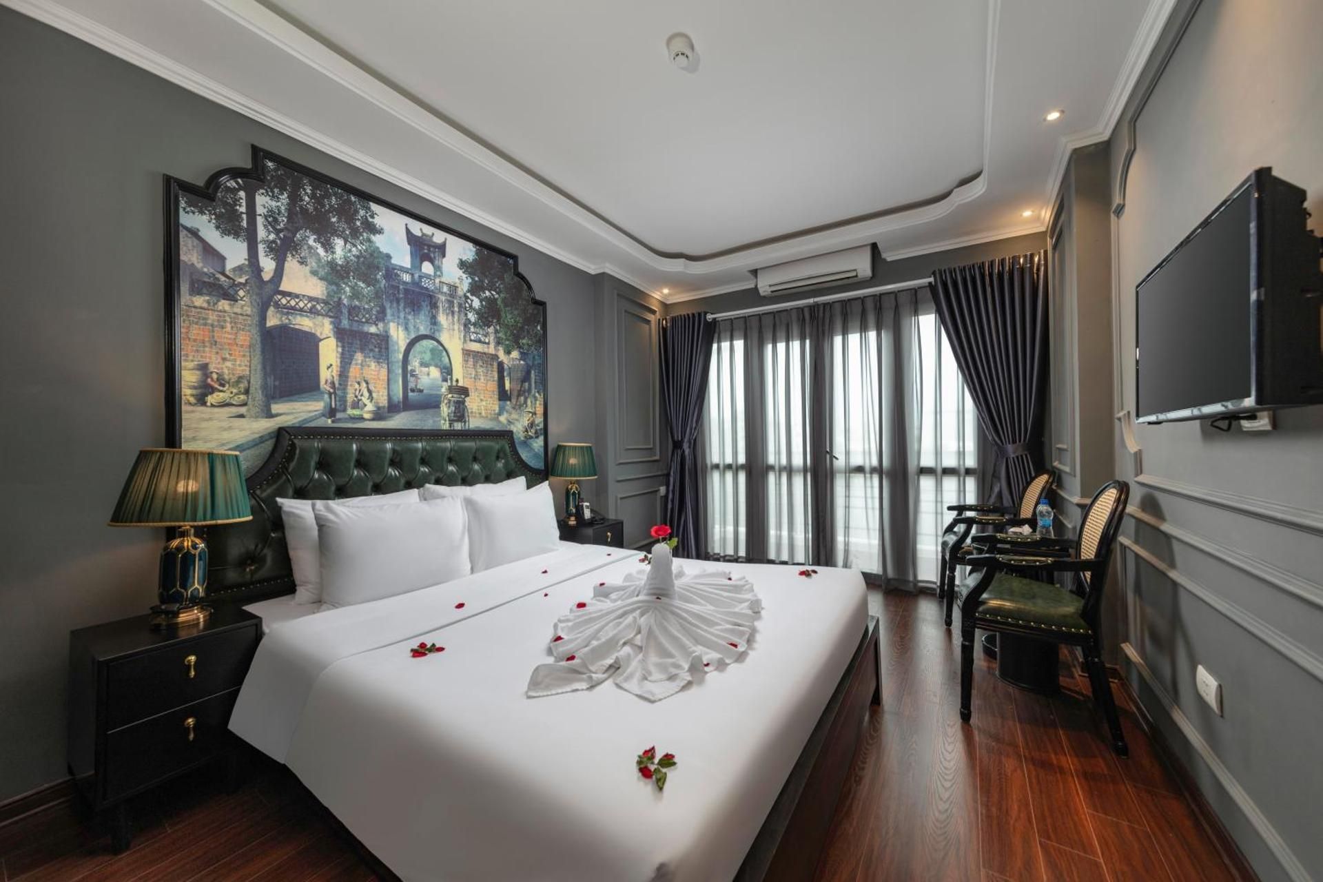 Suite with City View
