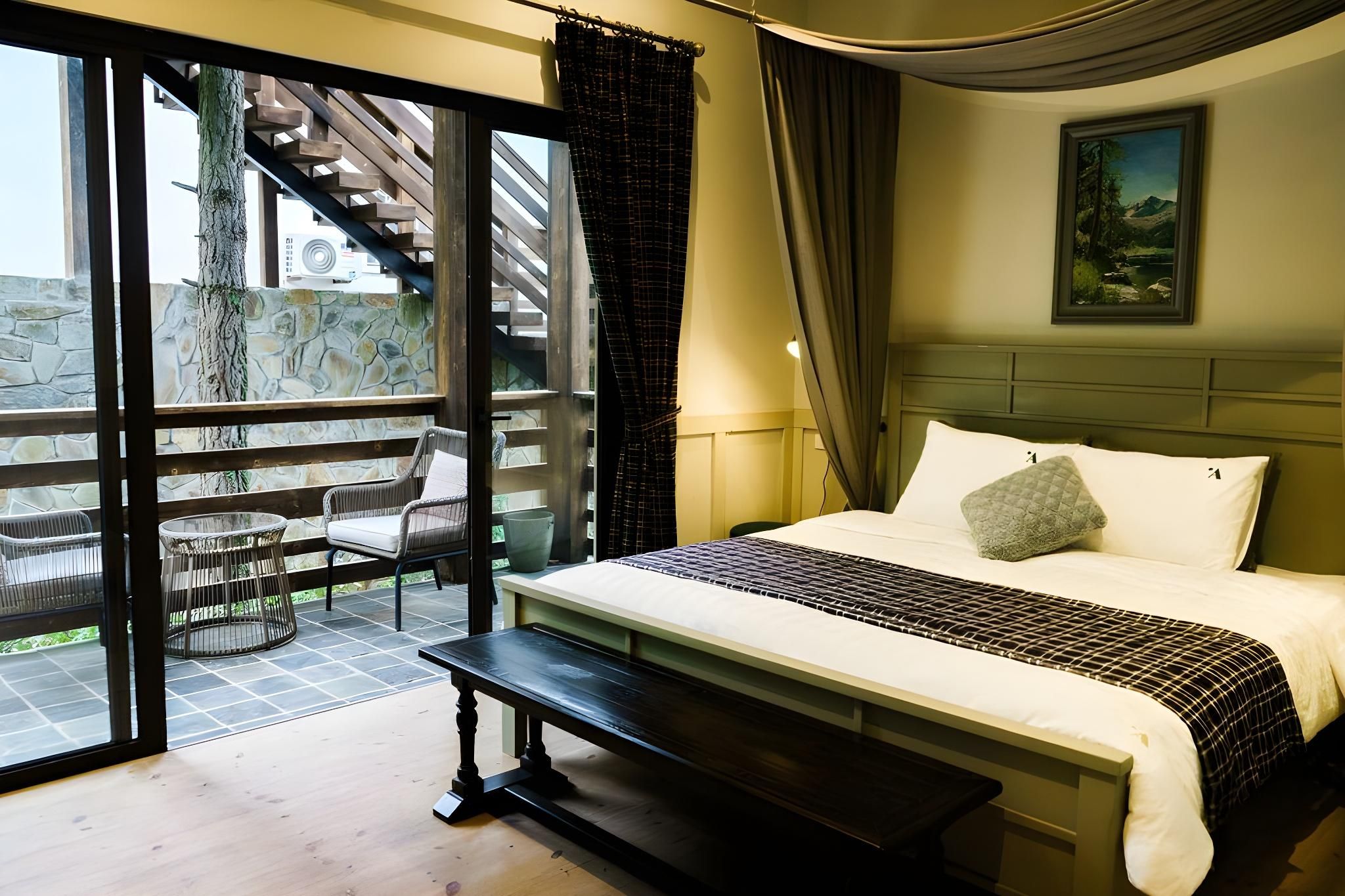 Double Room with Terrace