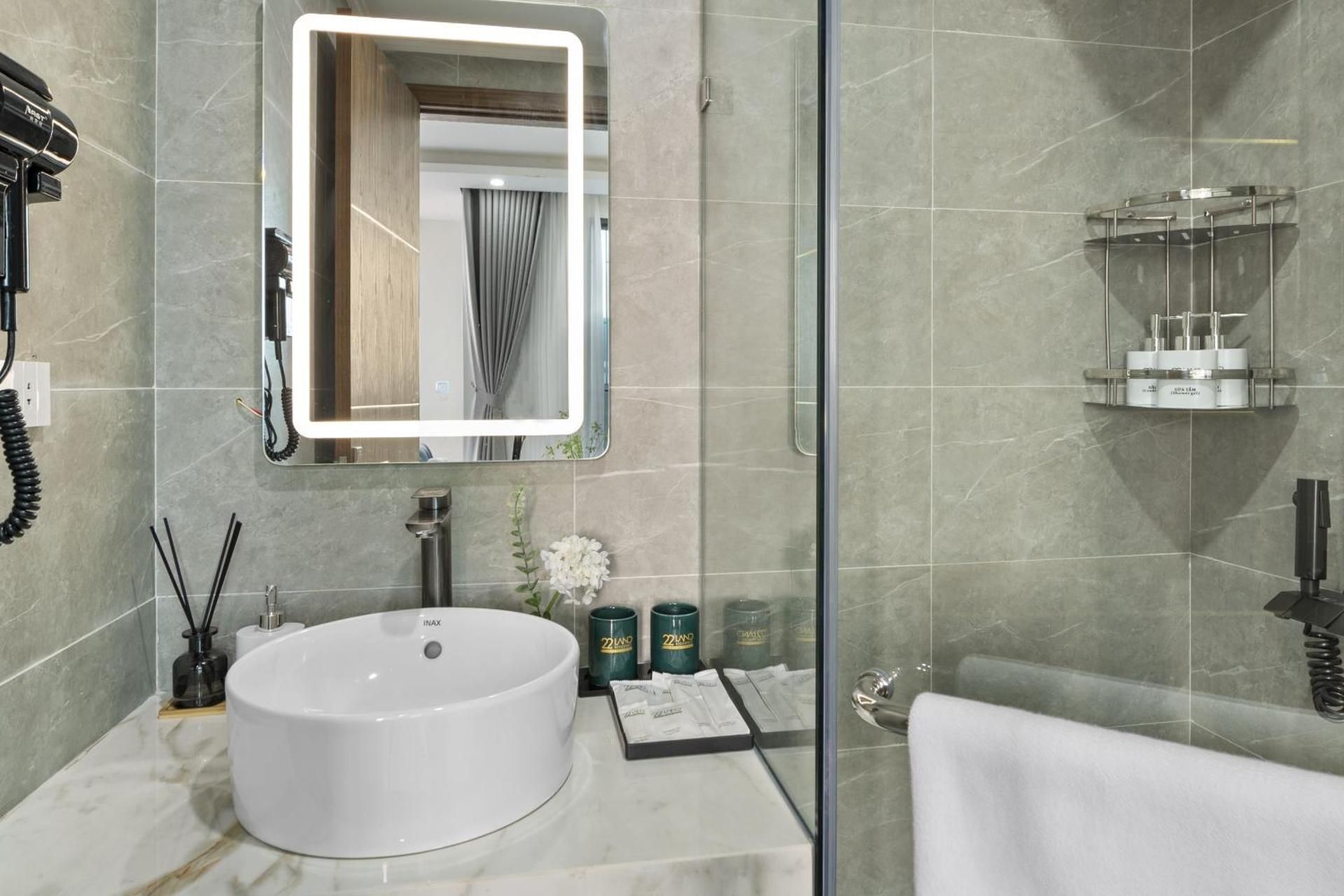 Starlake DAEWOO Apartments by Emily Studio 3