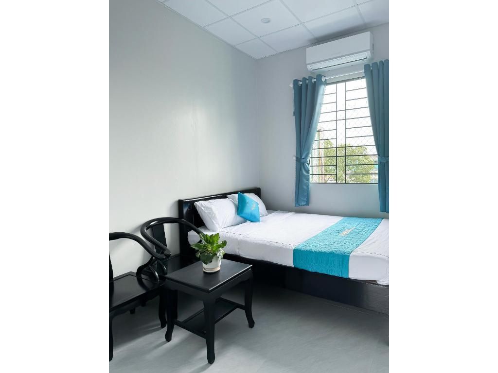 Double Room with Private External Bathroom