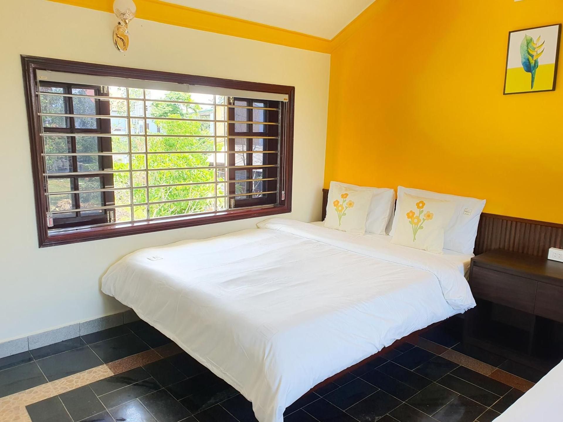 Three-Bedroom Holiday Home 