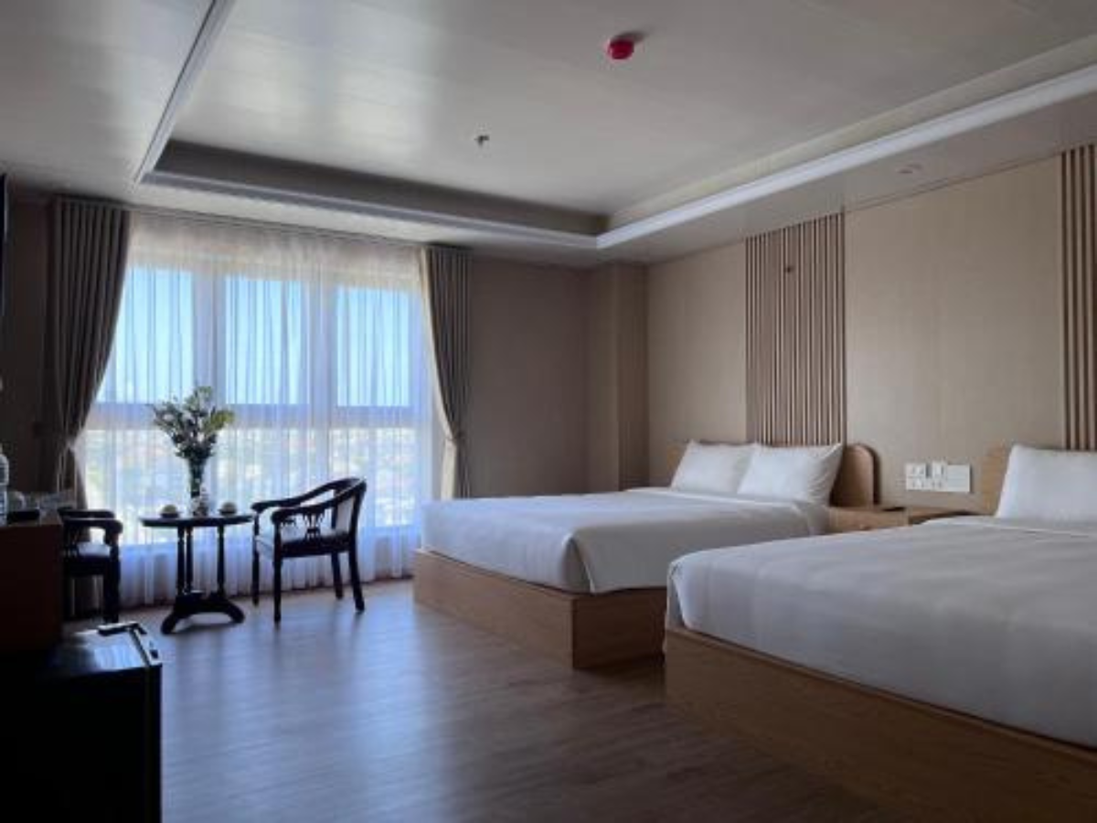 Twin Room with Mountain View