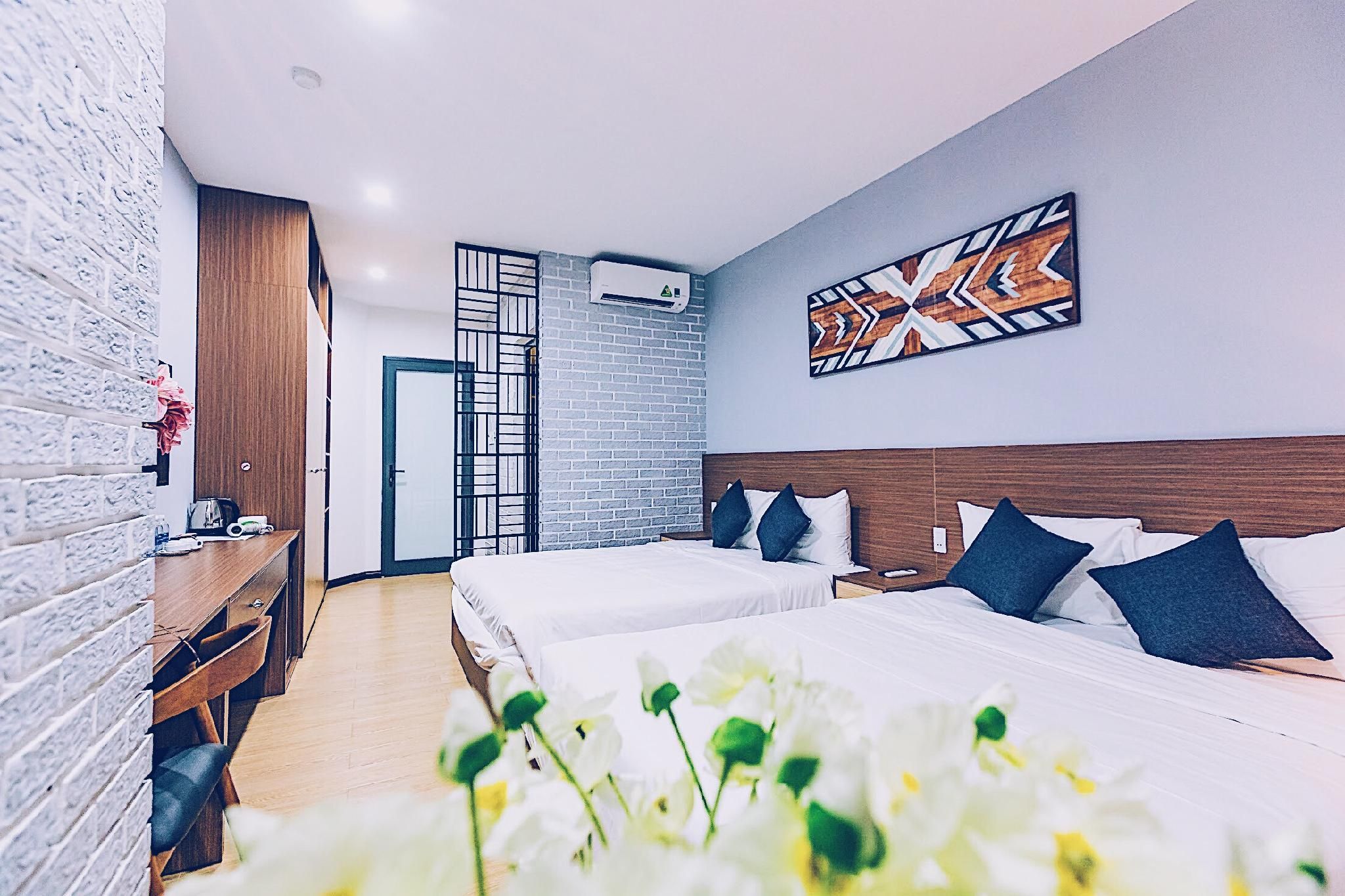 Deluxe Quadruple Room