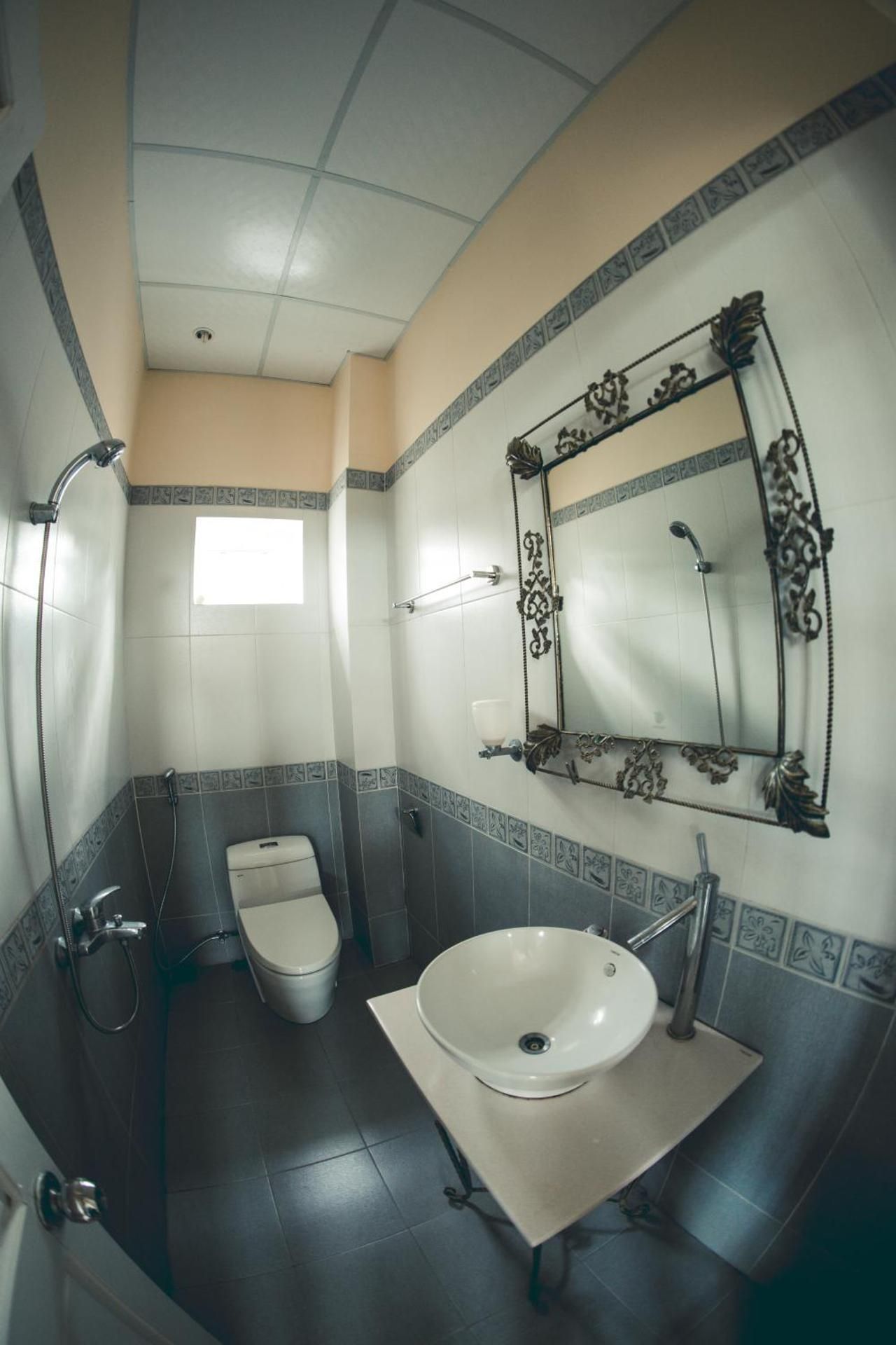 Deluxe Family Suite