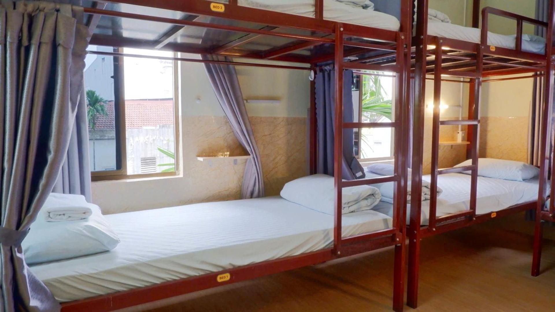 Bed in 8-Bed Mixed Dormitory Room