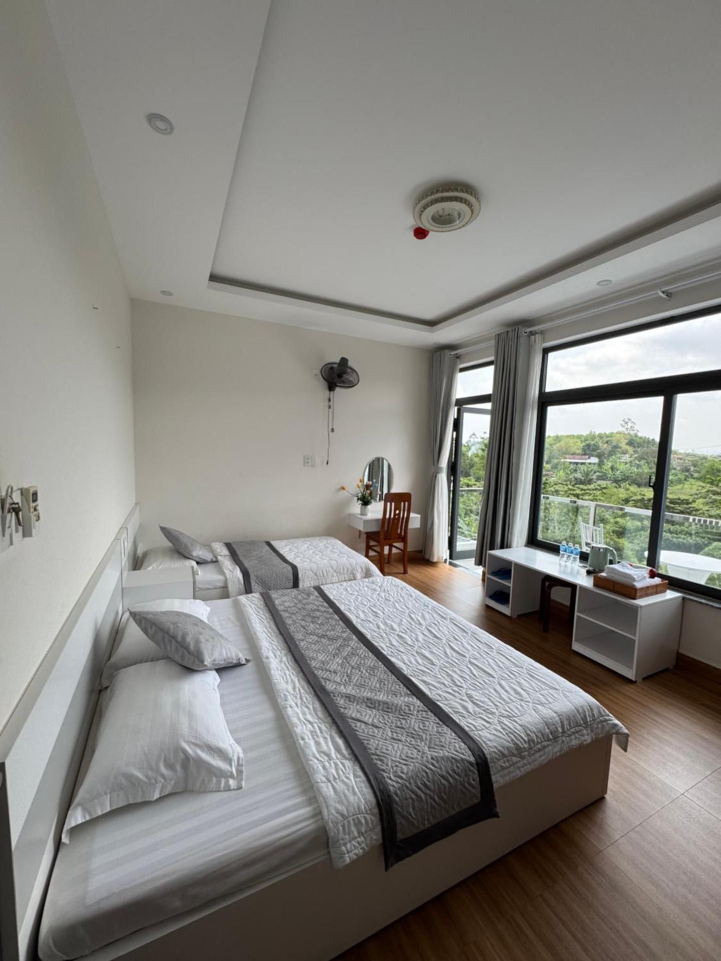 Triple Room with Balcony