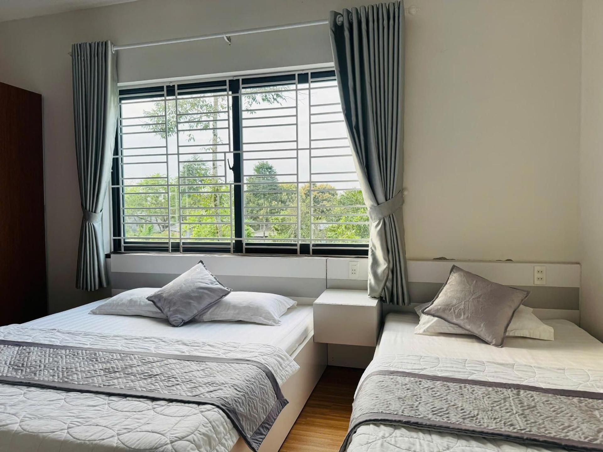 Triple Room with Garden View
