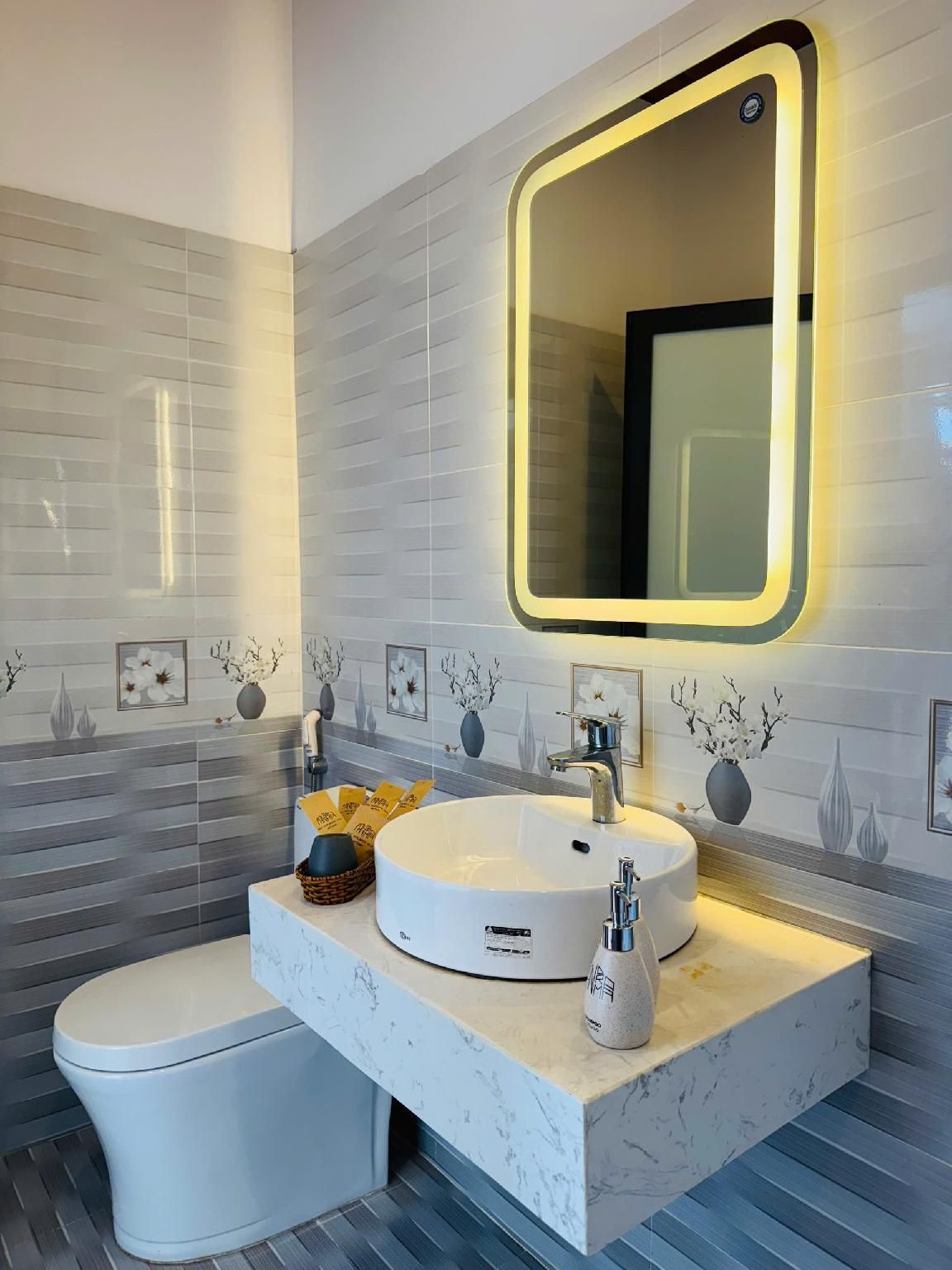 Deluxe Pool View Triple Room with Balcony